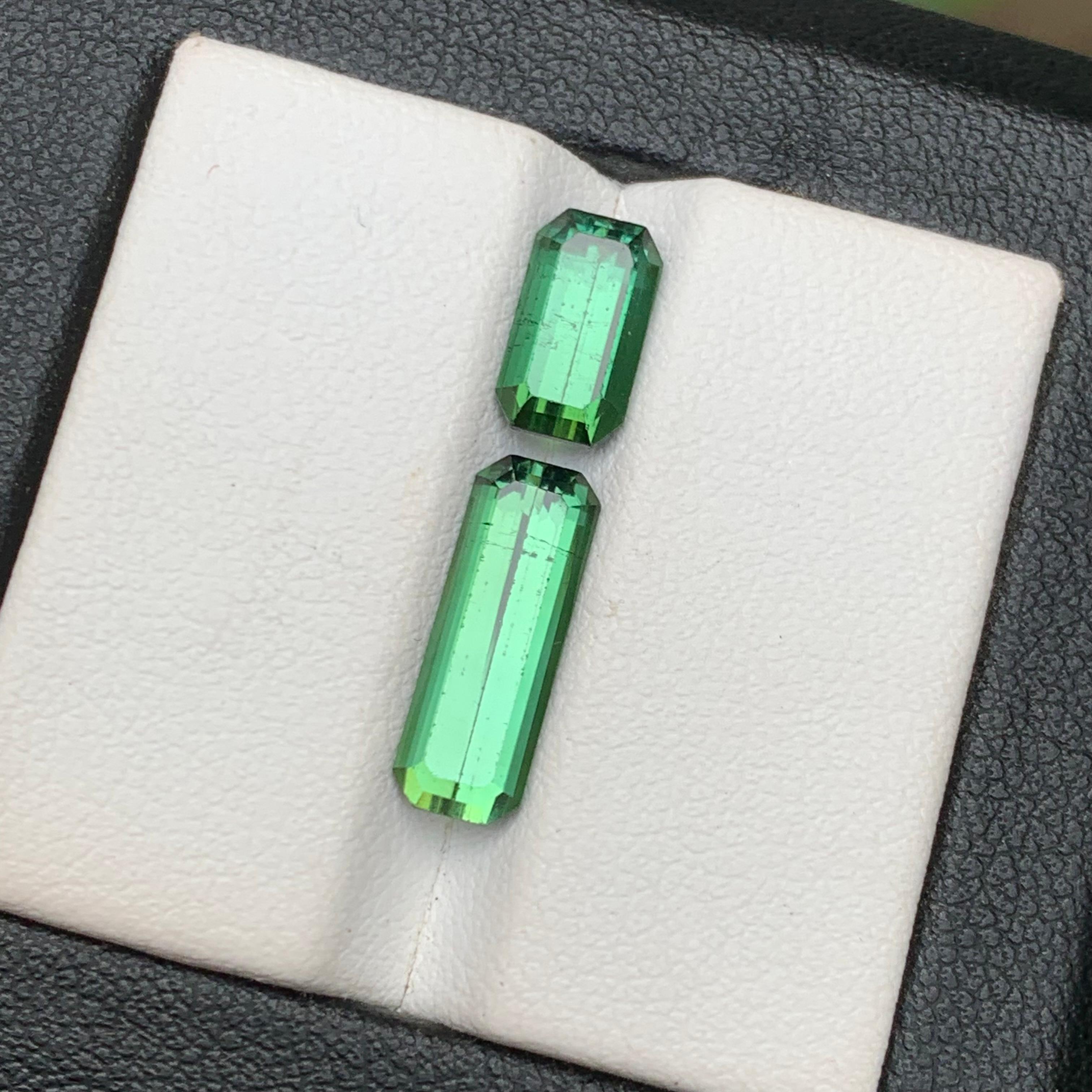 Green Natural Tourmaline Loose Gemstones 4.45 Ct Elongated Emerald Cut-Jewelry For Sale 4