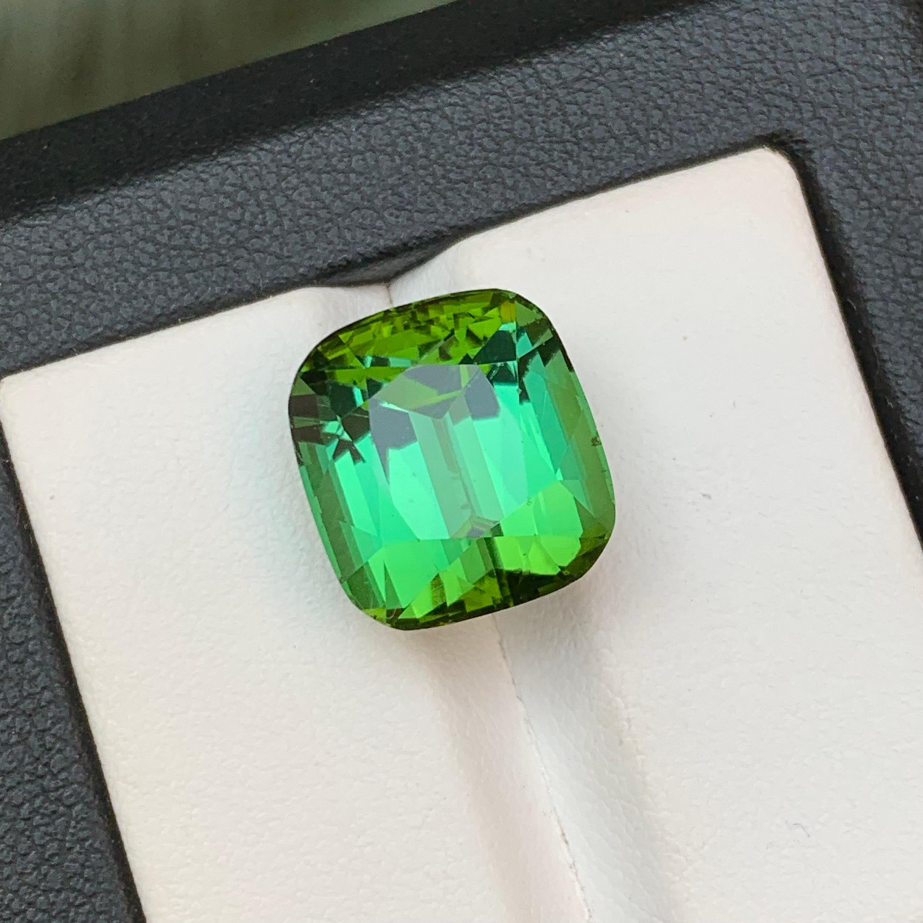 Green Natural Tourmaline Ring, Pendant Loose Gemstone 12.95 Ct Cushion Cut-Jewel For Sale 3