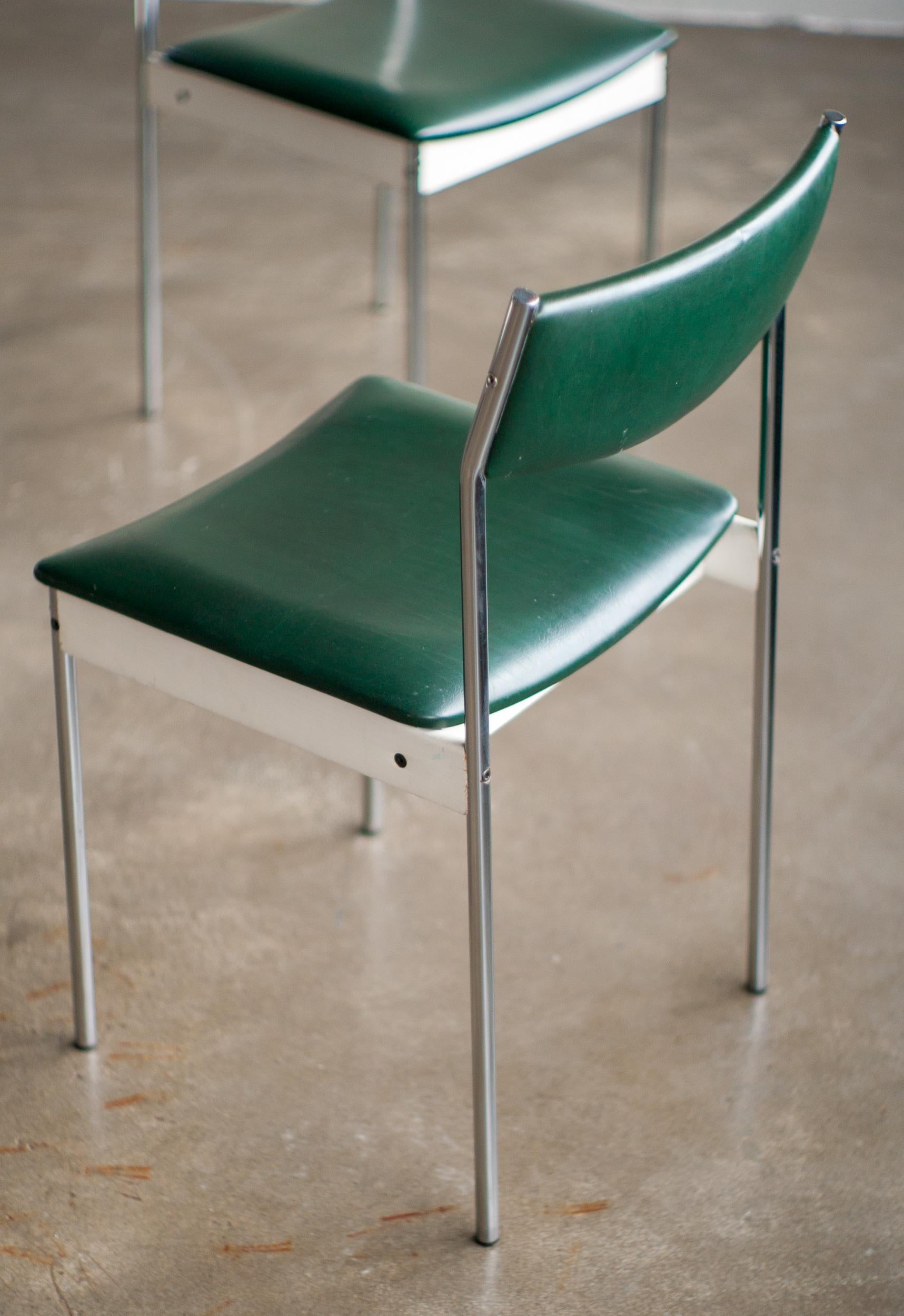 Mid-Century Modern Green Naugahyde Dining Chairs, Italy, 1960 For Sale