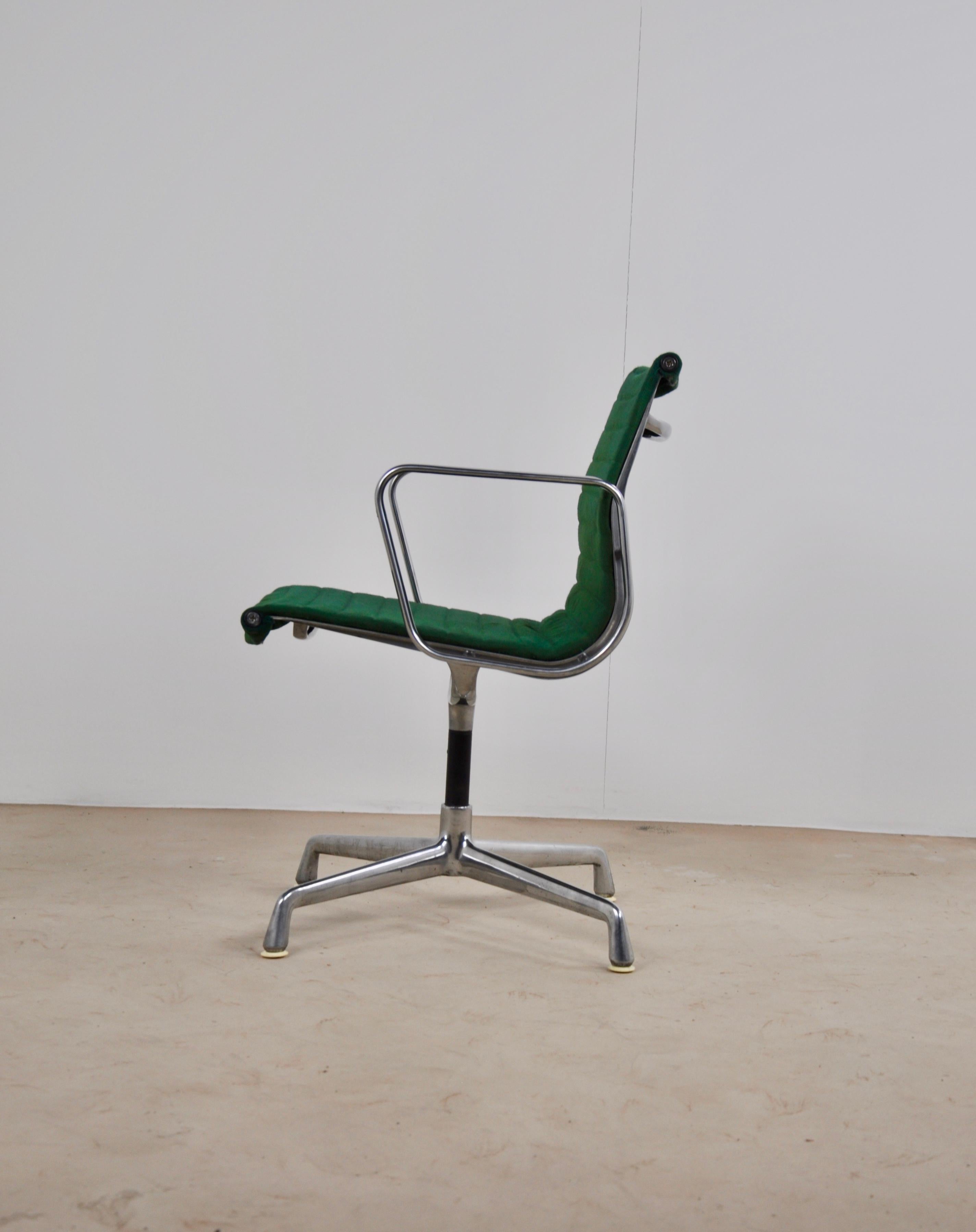 Mid-20th Century Green Office Armchair by Charles &Ray Eames for Herman Miller ICF, 1960s