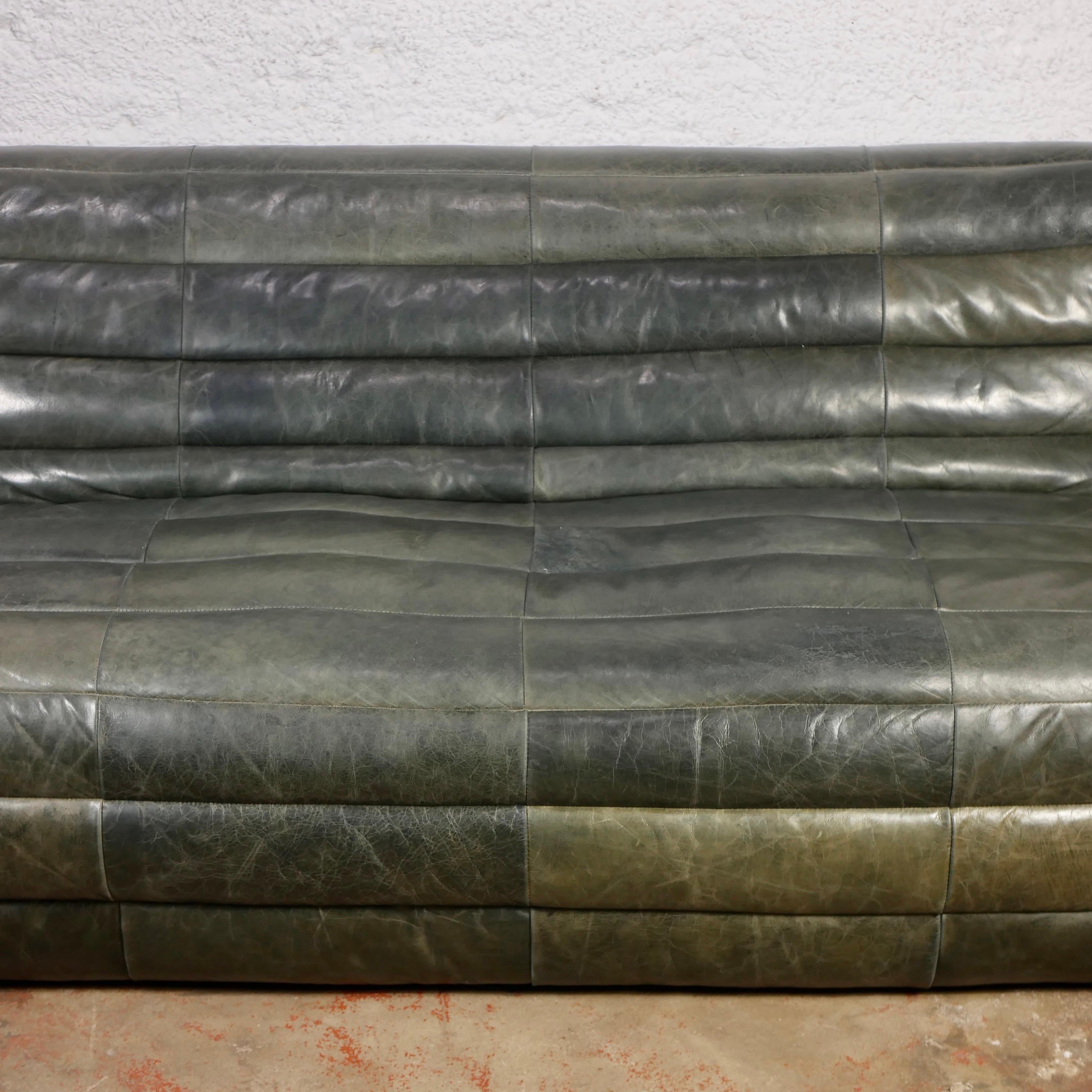 Green olive De Sede style patchwork leather sofa from France, 1980s In Good Condition In Lyon, FR