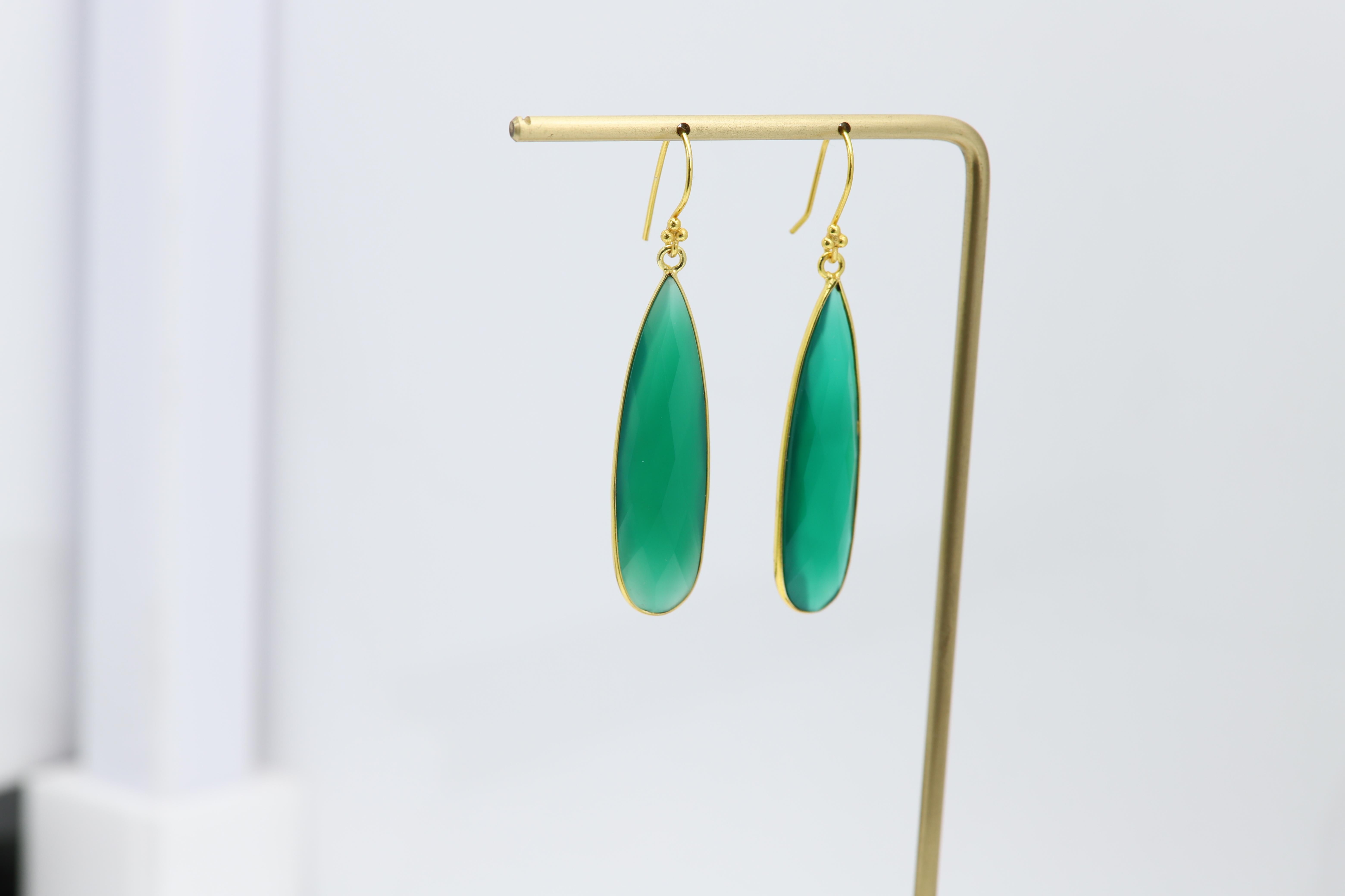 Green Onyx Dangle Earrings Sterling Silver Chandelier Earring In New Condition In Brooklyn, NY