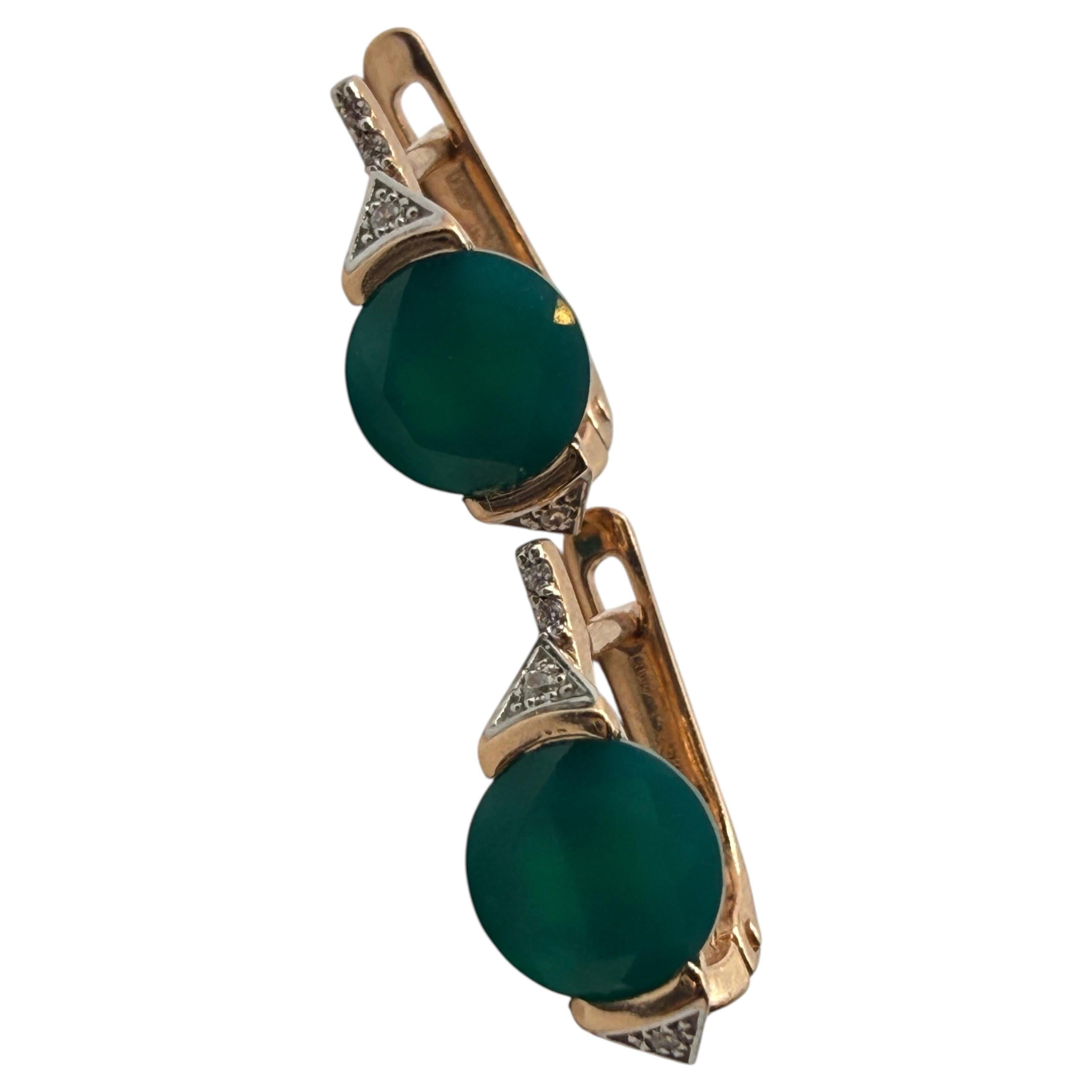 Boucles d'oreilles en onyx vert et diamants, en or rose 14 carats, modèle européen, fermoir anglais en vente