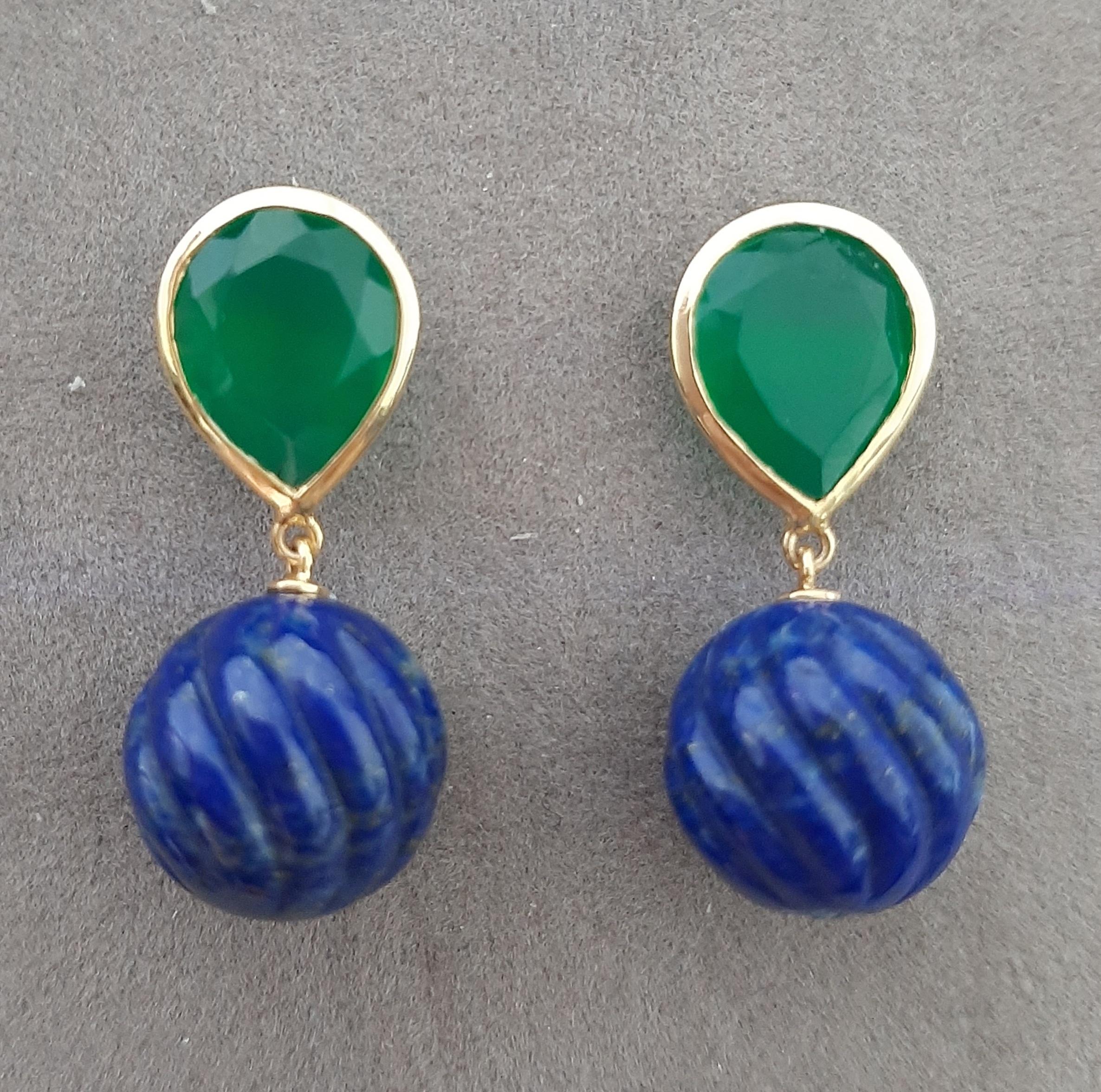 Onix verde facetado en forma de pera tallado Cuentas de lapislázuli Oro amarillo macizo 14k en venta 7