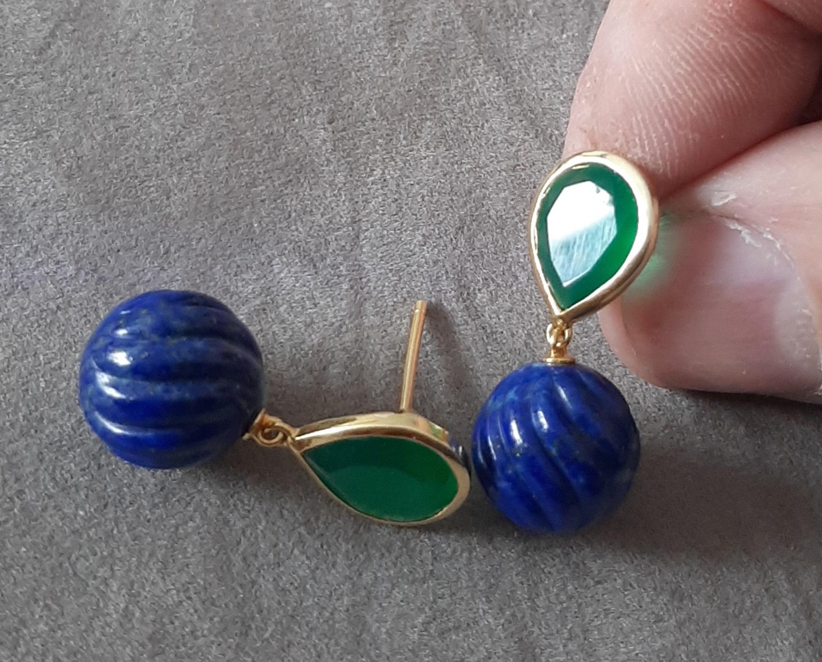Onix verde facetado en forma de pera tallado Cuentas de lapislázuli Oro amarillo macizo 14k en venta 1
