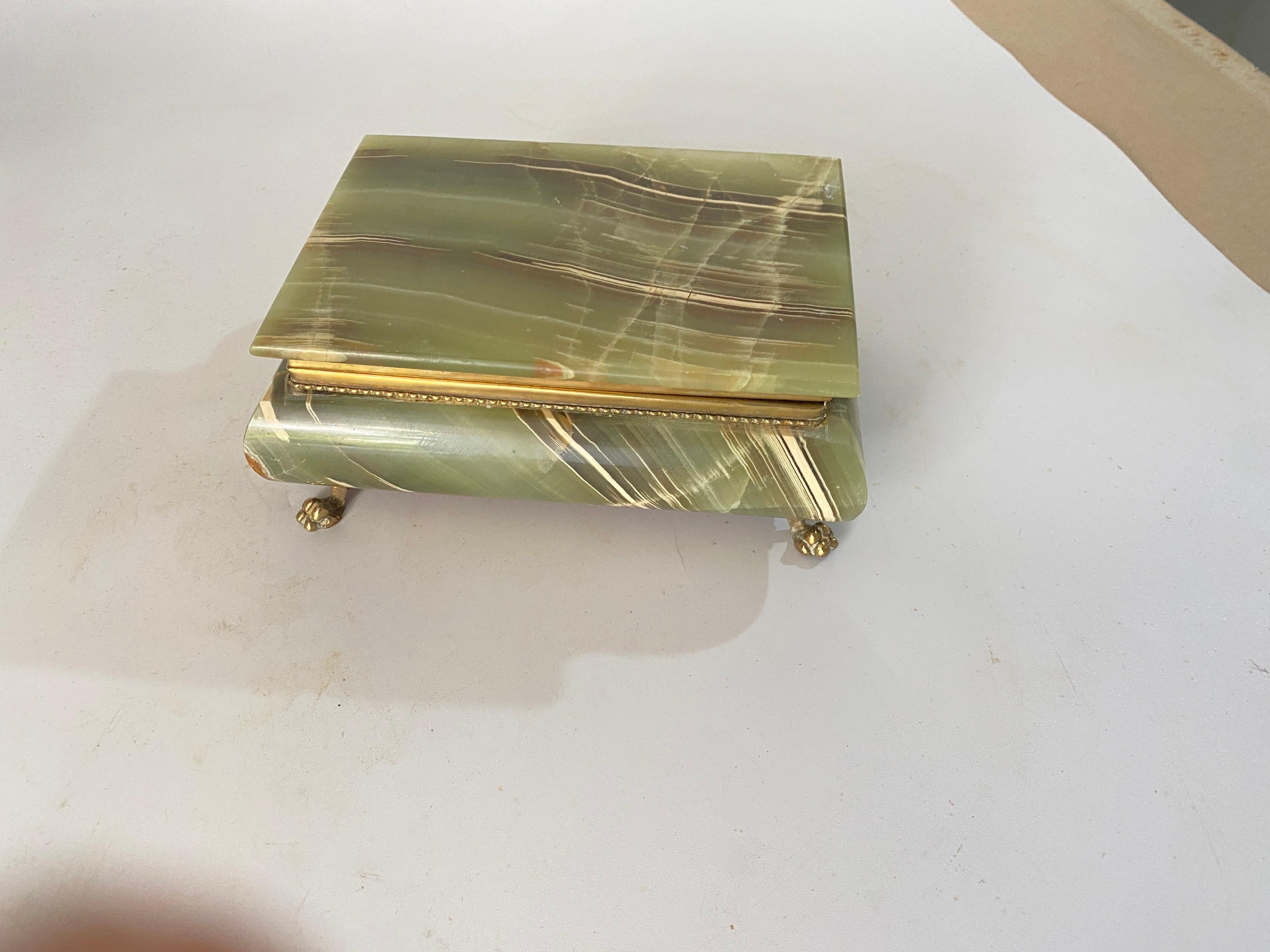  Green Onyx Marble and Brass Jewelry Display Box, Italy 1950 For Sale 7