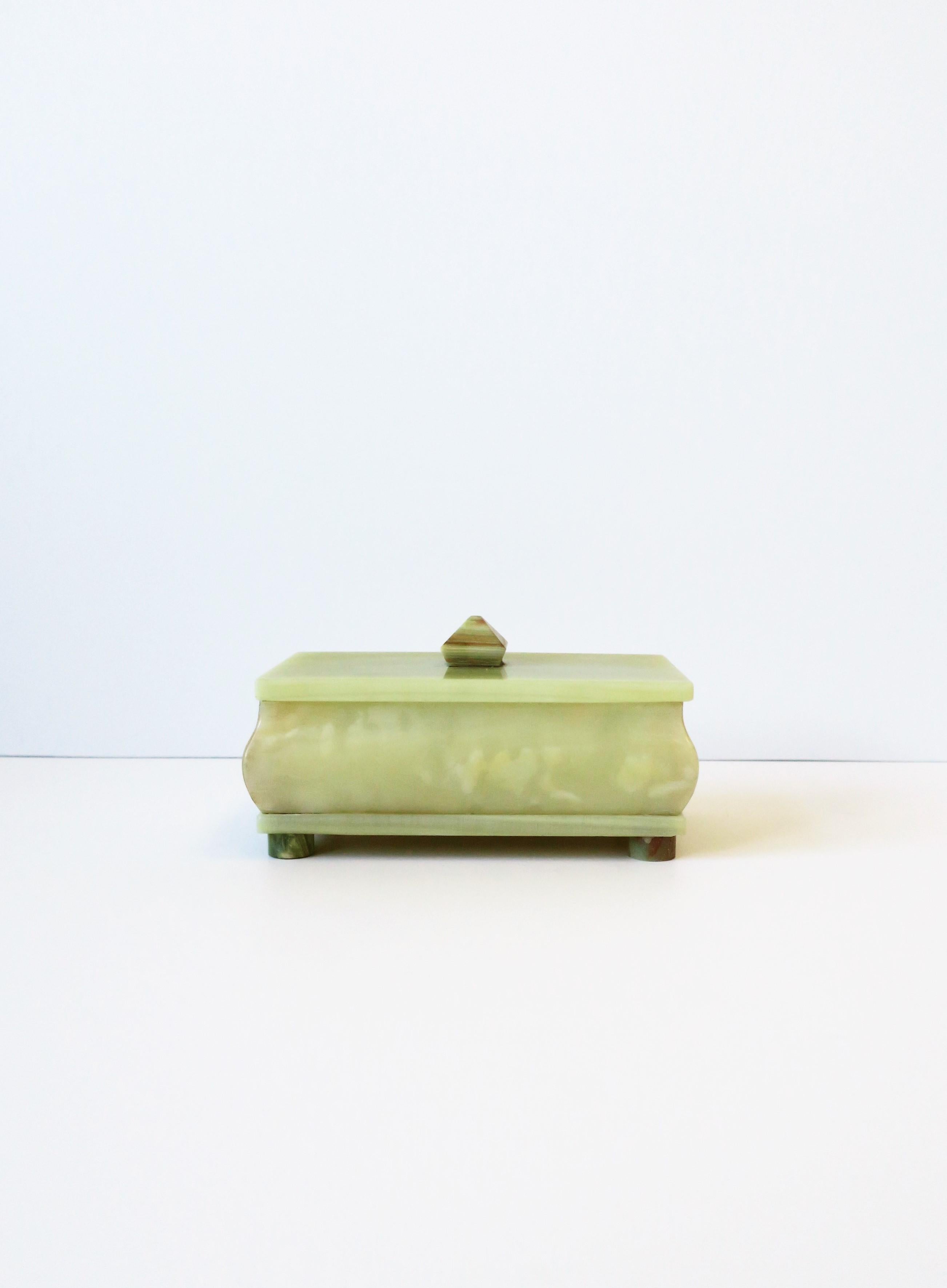 green marble jewelry box