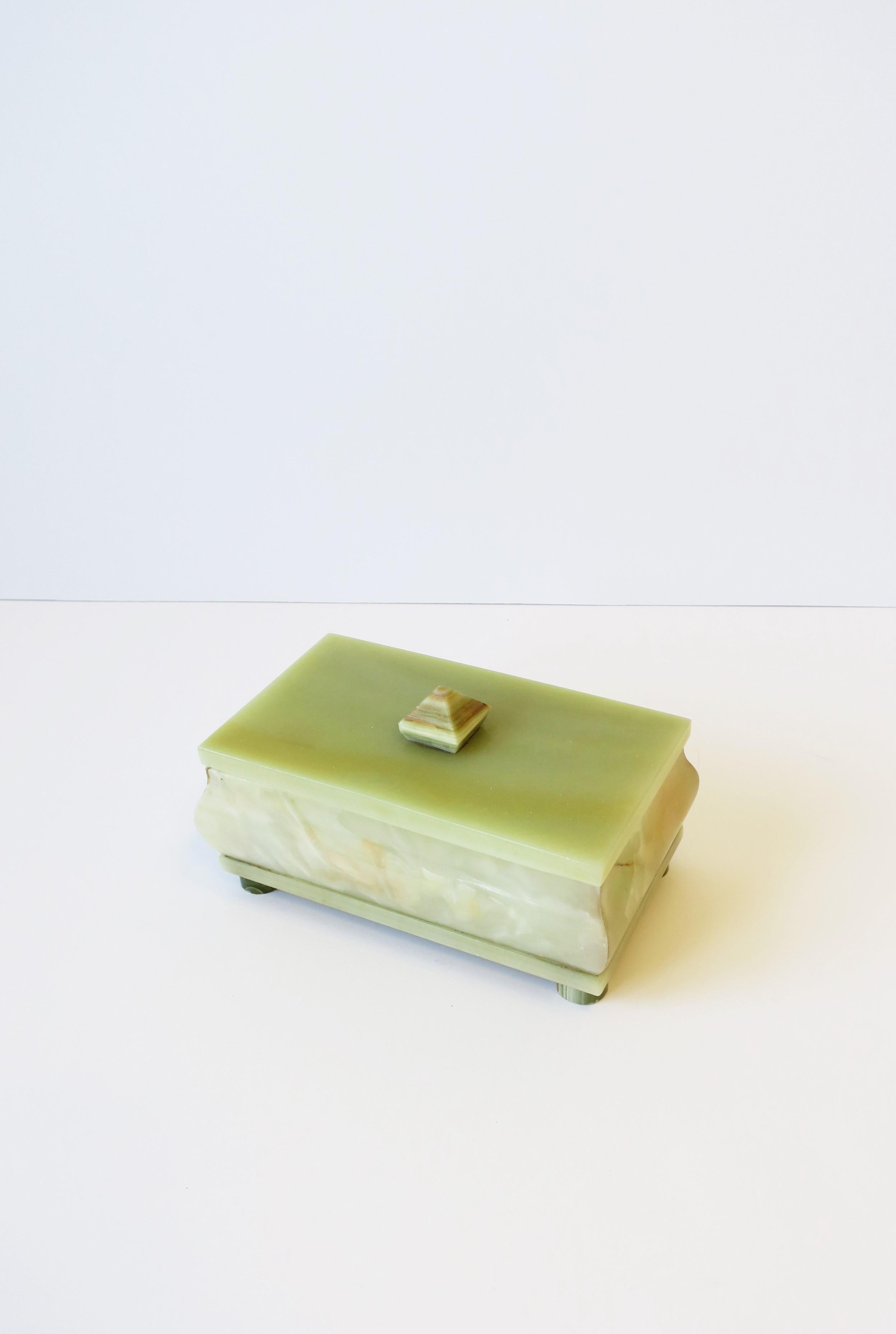 onyx box