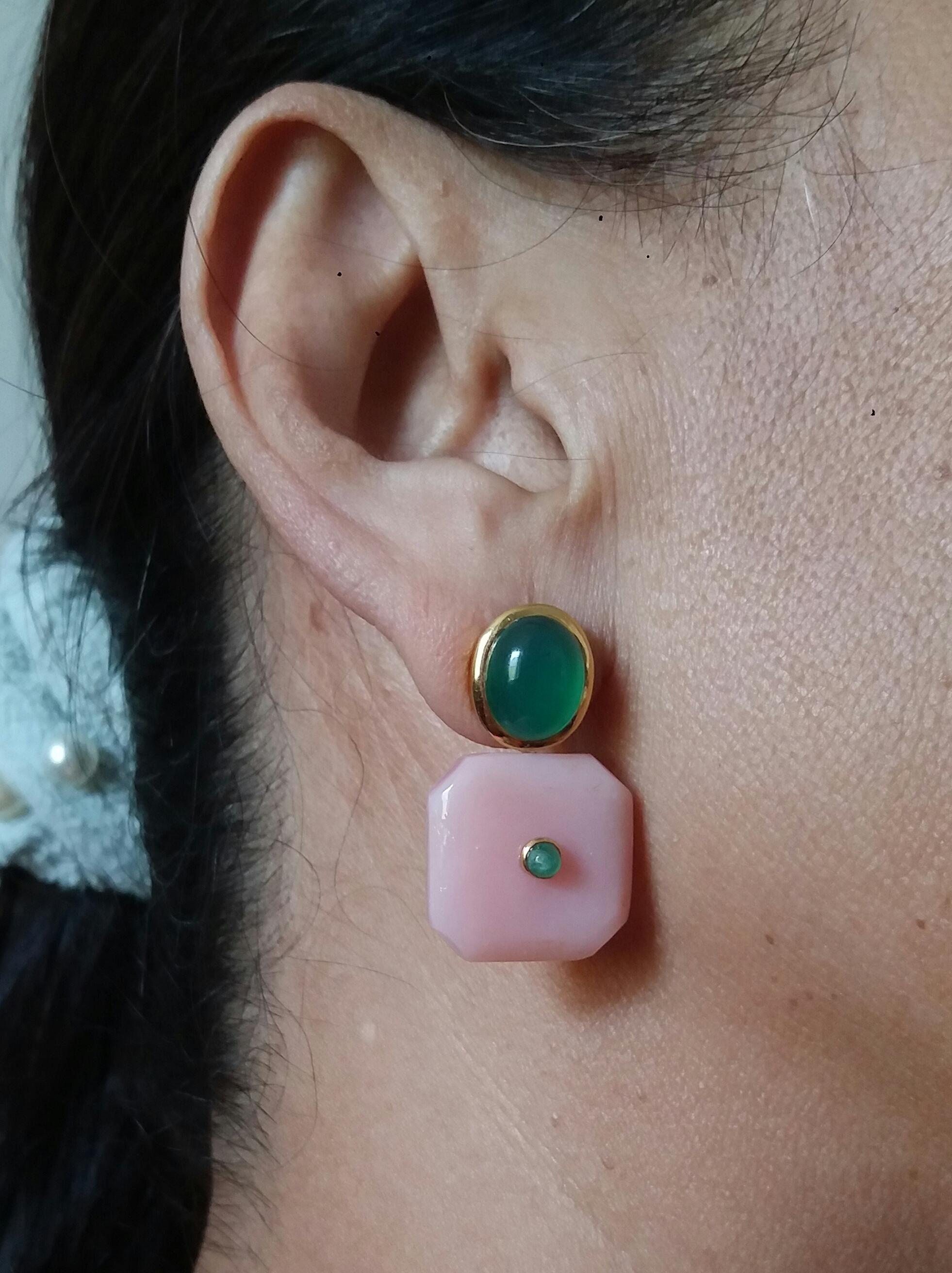 Green Onyx Oval Cabs Octagon Shape Pink Opal Emeralds 14 K Gold Stud Earrings In Good Condition In Bangkok, TH