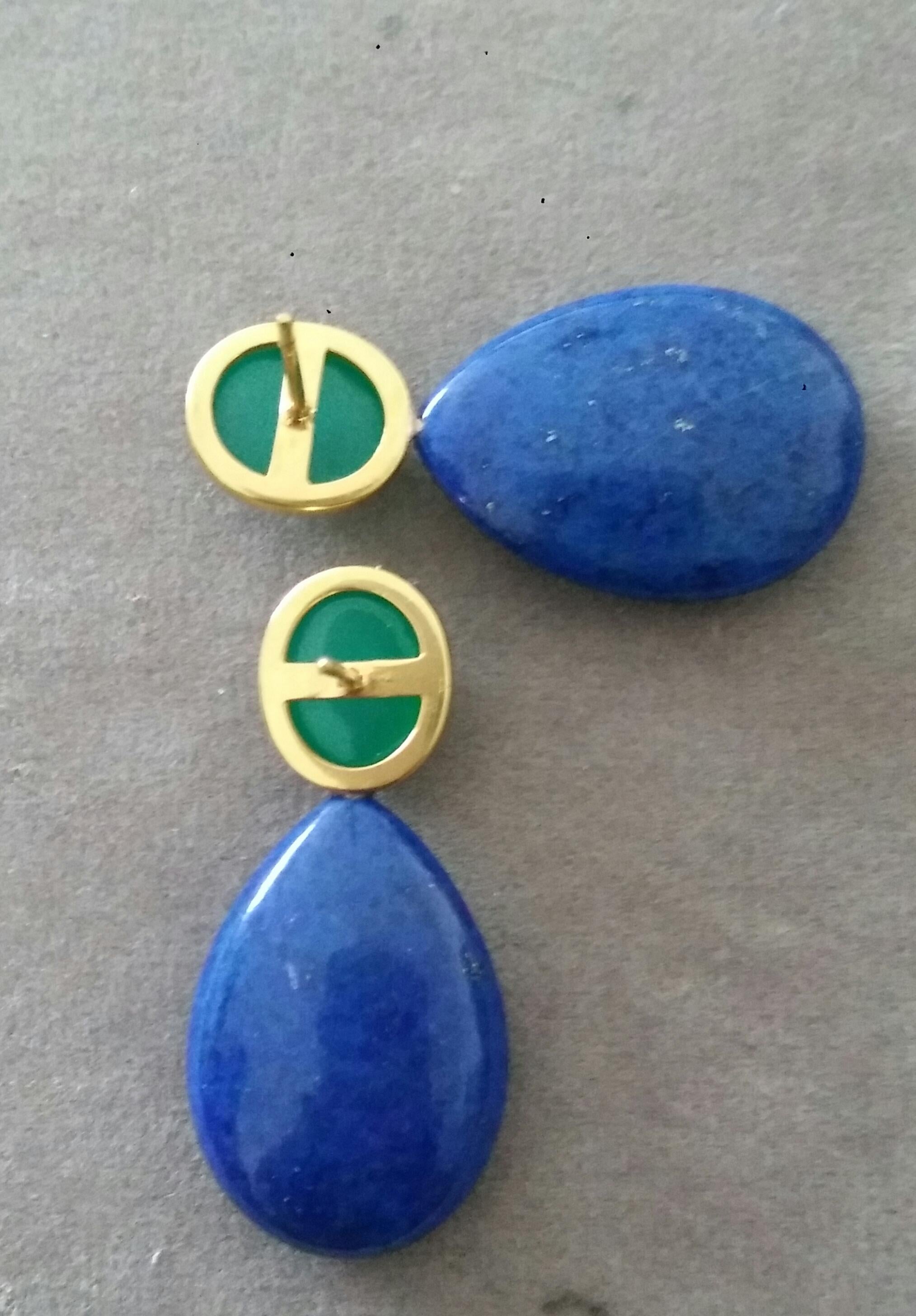 Mixed Cut Green Onyx Oval Cabs Yellow Gold Natural Lapis Lazuli Flat Plain Drop Earrings For Sale