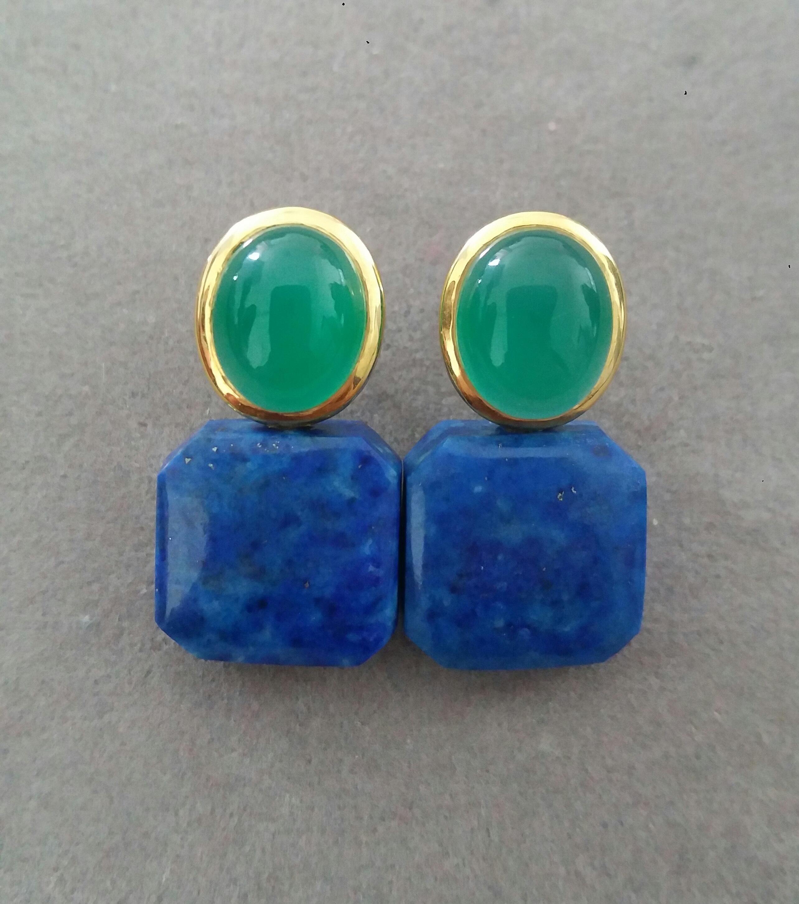 Green Onyx Oval Cabs Yellow Gold Natural Lapislazuli Octagon Shape Stud Earrings In Good Condition For Sale In Bangkok, TH