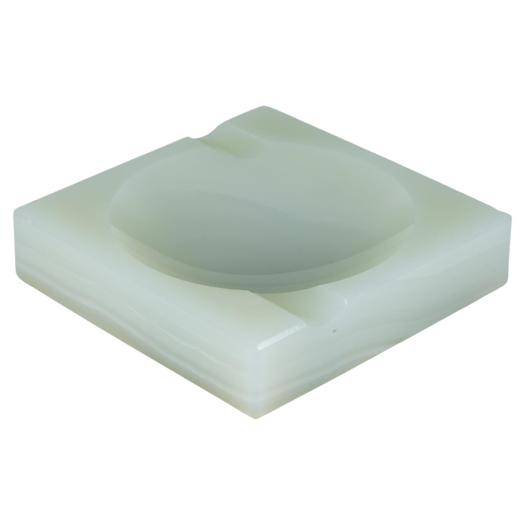 Grüner Onyx Quadratischer Aschenbecher im Angebot