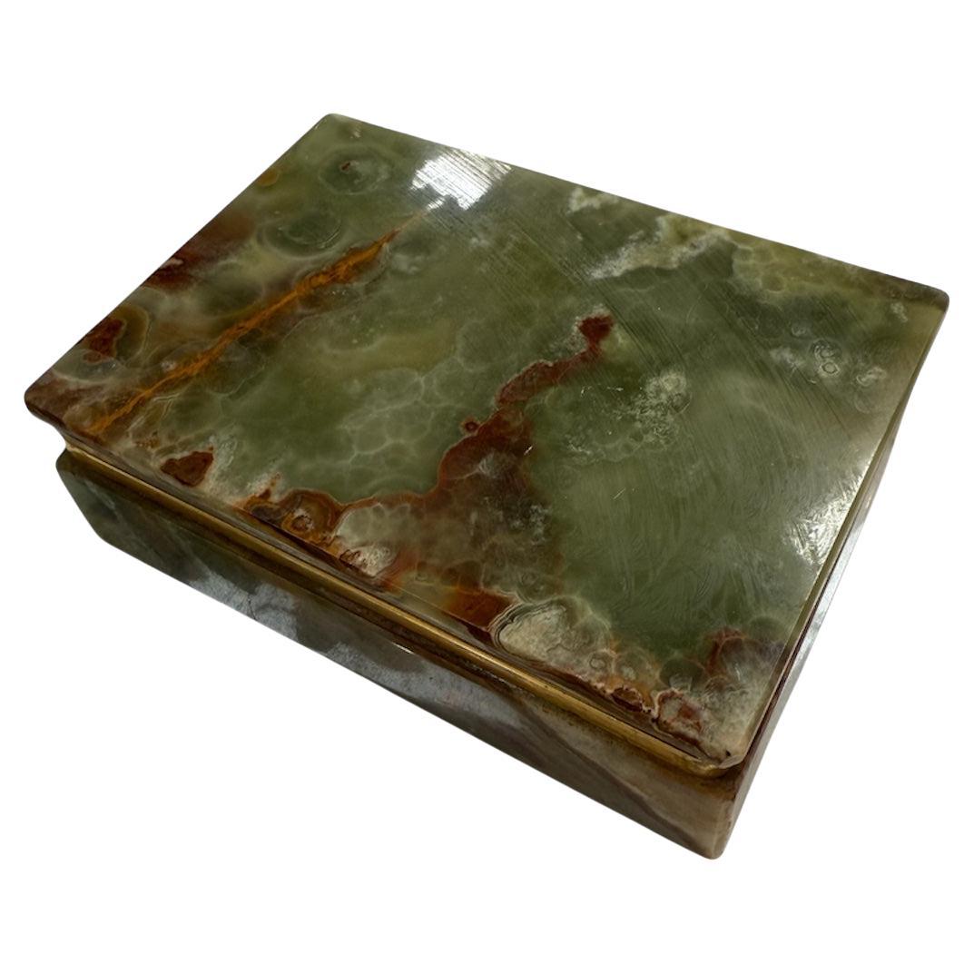 Green Onyx Stone Jewelry or Trinket Box with Natural Veining For Sale