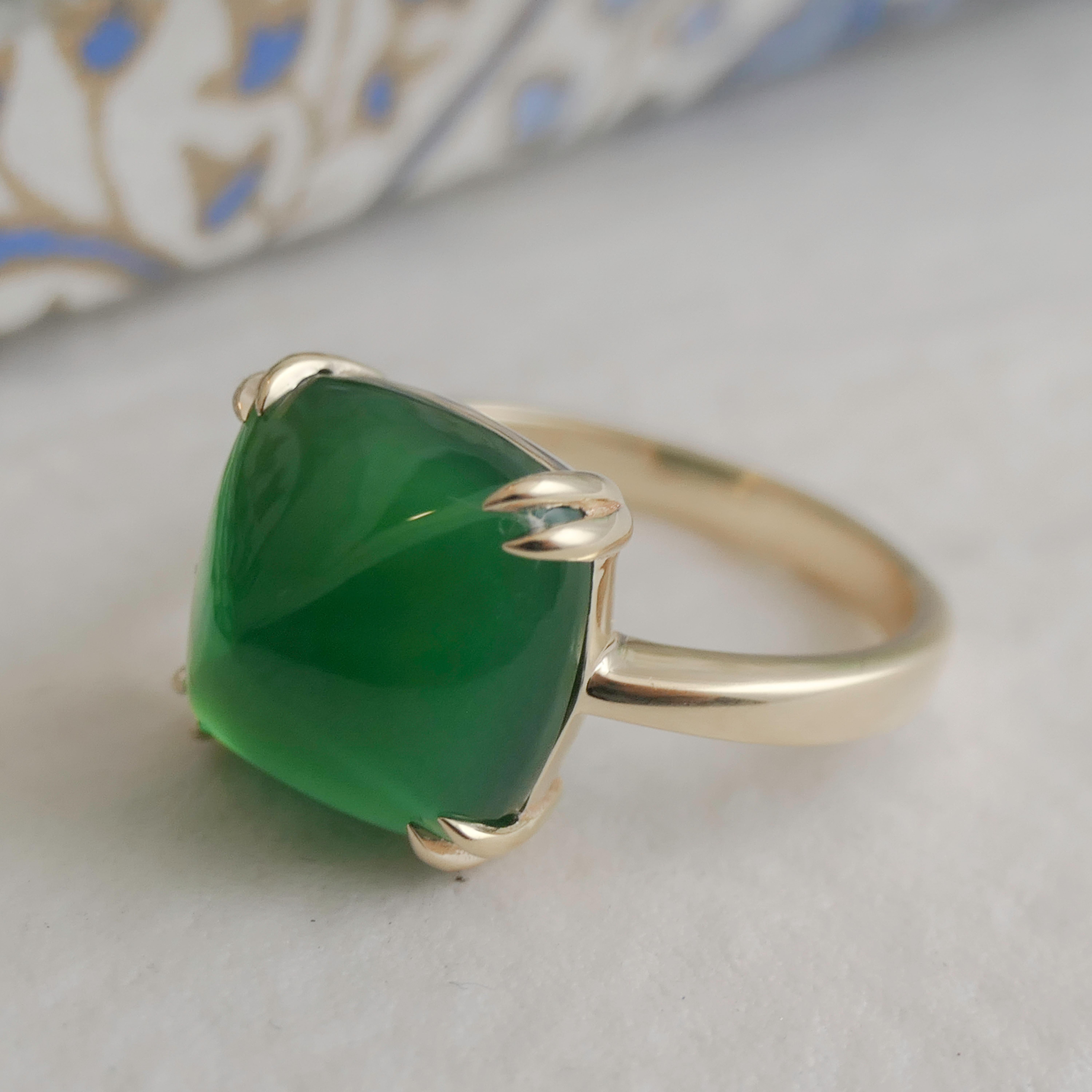 Green Onyx Sugar Loaf Gold Plated Sterling Silver Ring For Sale 1