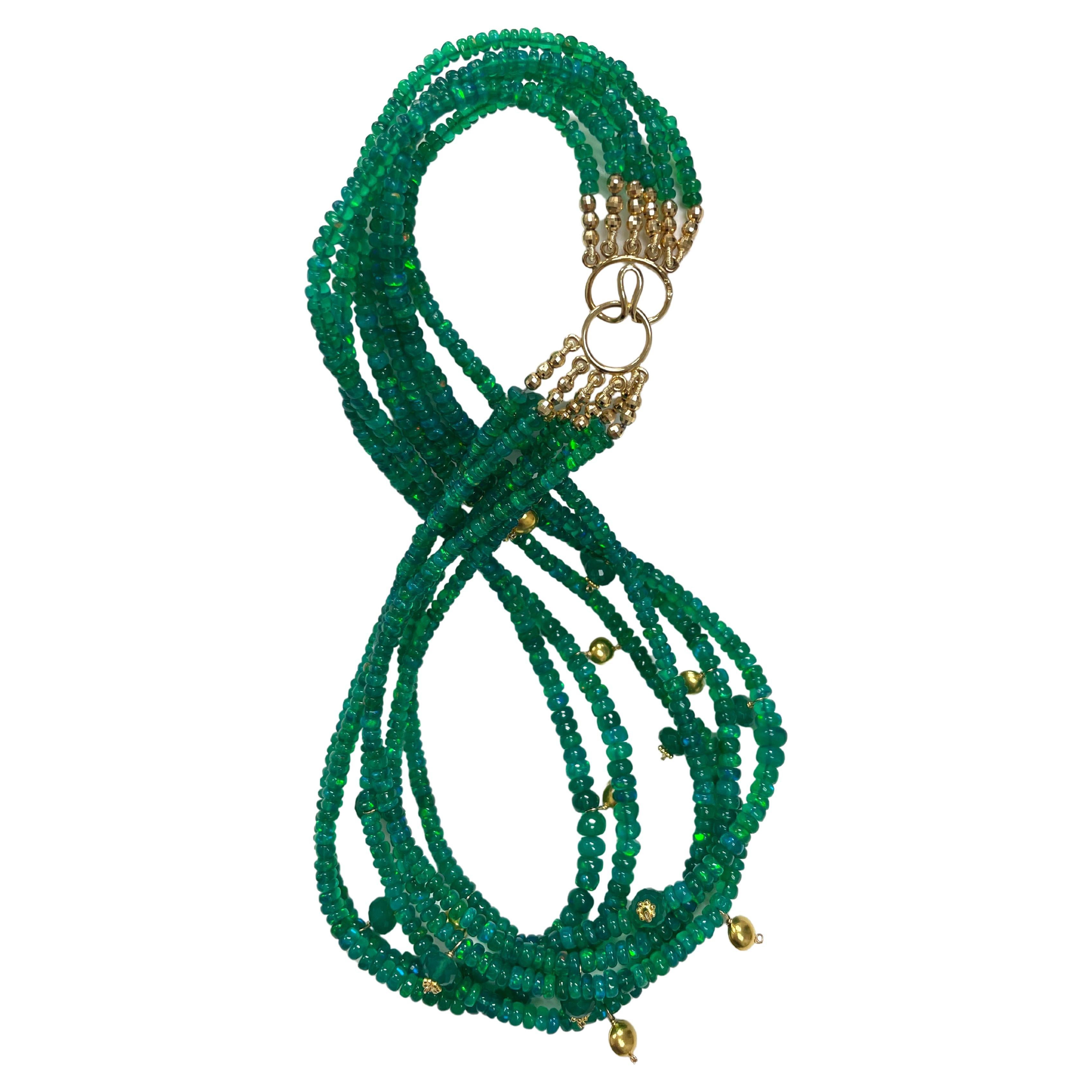 Mehrreihige Halskette aus 18 Karat grünem Opal mit baumelnden YG-Akzenten Damen im Angebot