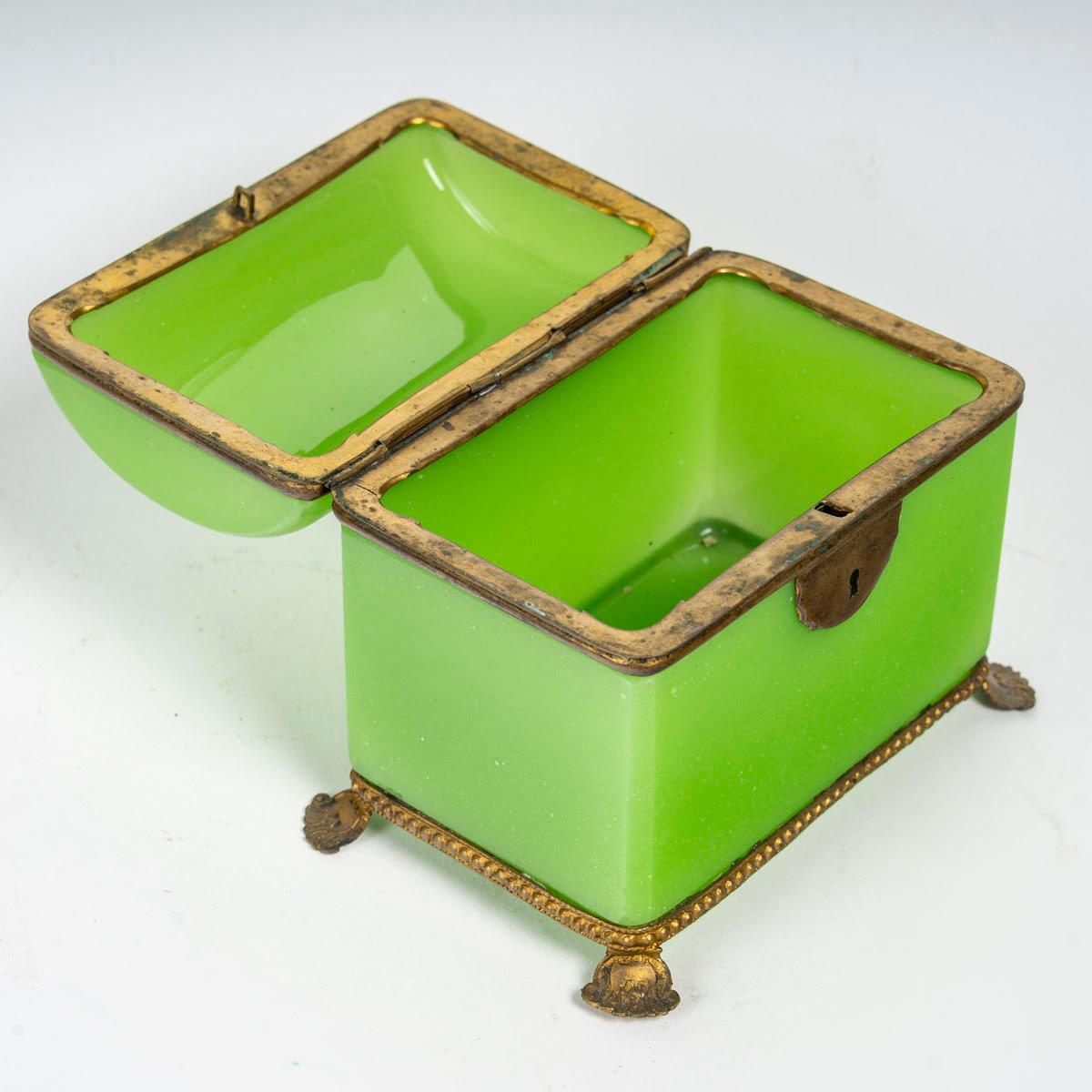 Brass Green Opaline Box, 19th Century, Napoleon III Period. For Sale