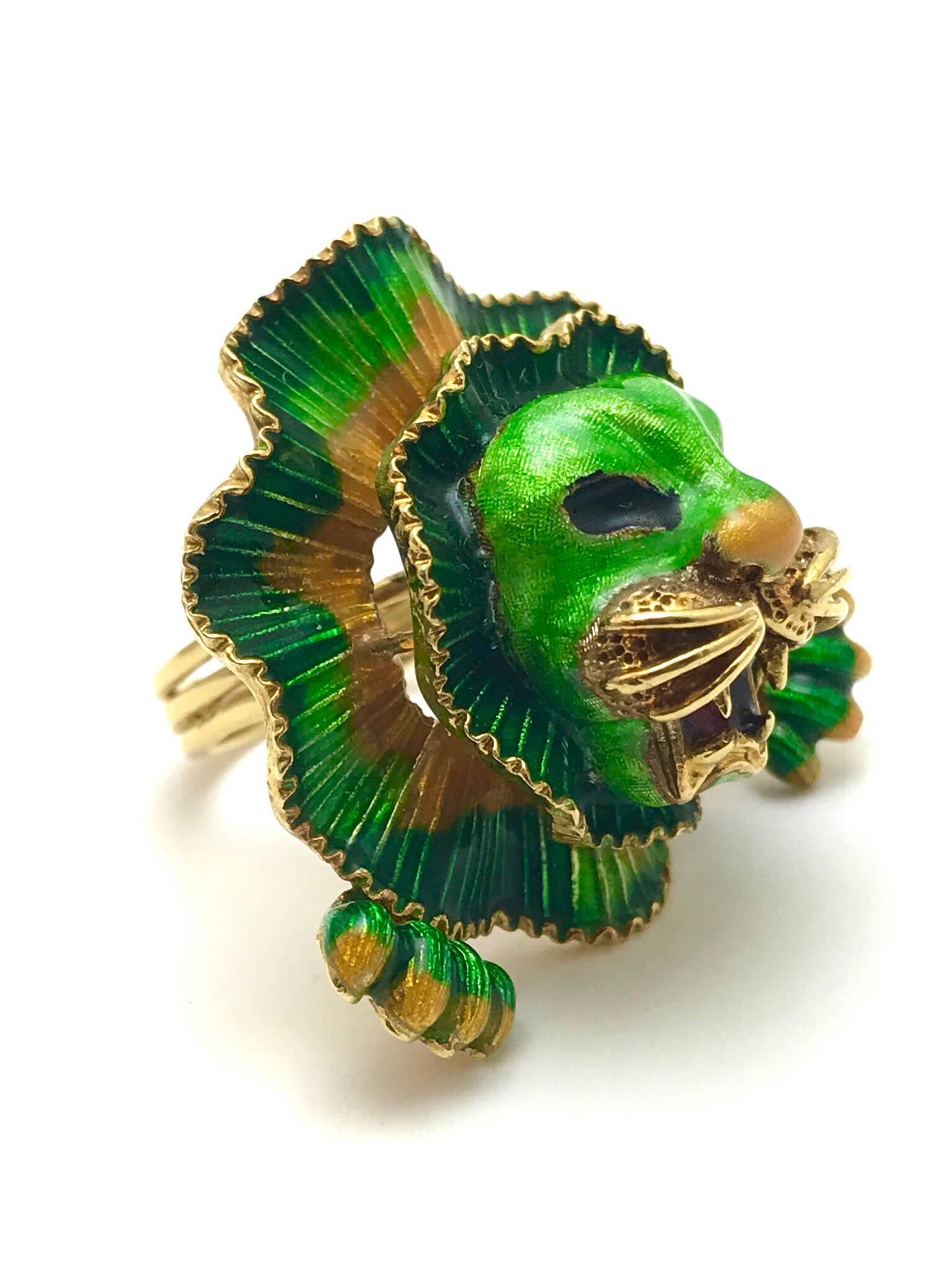Retro Green Orange and Red Enamel Yellow Gold Lion Cocktail Ring