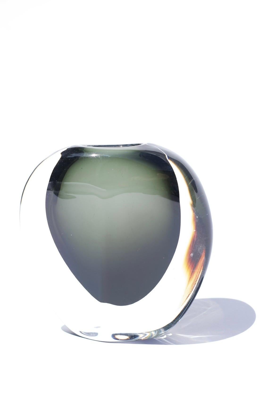 Mid-Century Modern Vase en cristal vert Orrefors, Suède, 1950 en vente