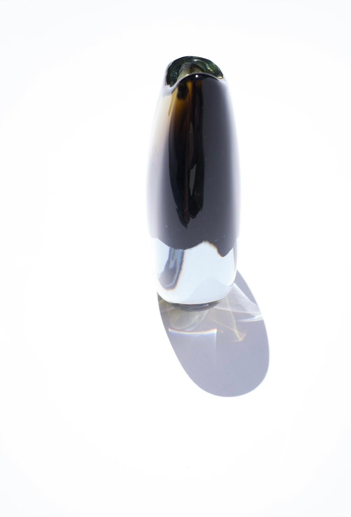 Mid-Century moderno Vaso di cristallo Orrefors fumé, Svezia, 1960 in vendita
