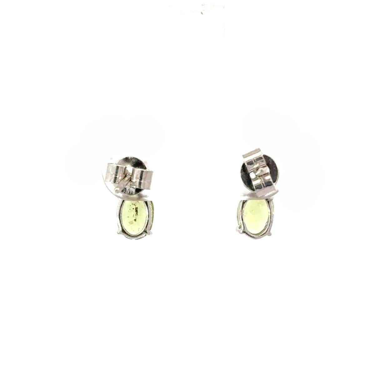 Green Oval Peridot Zircon Dainty Classic Stud Earrings Birthday Gift in Silver For Sale 1