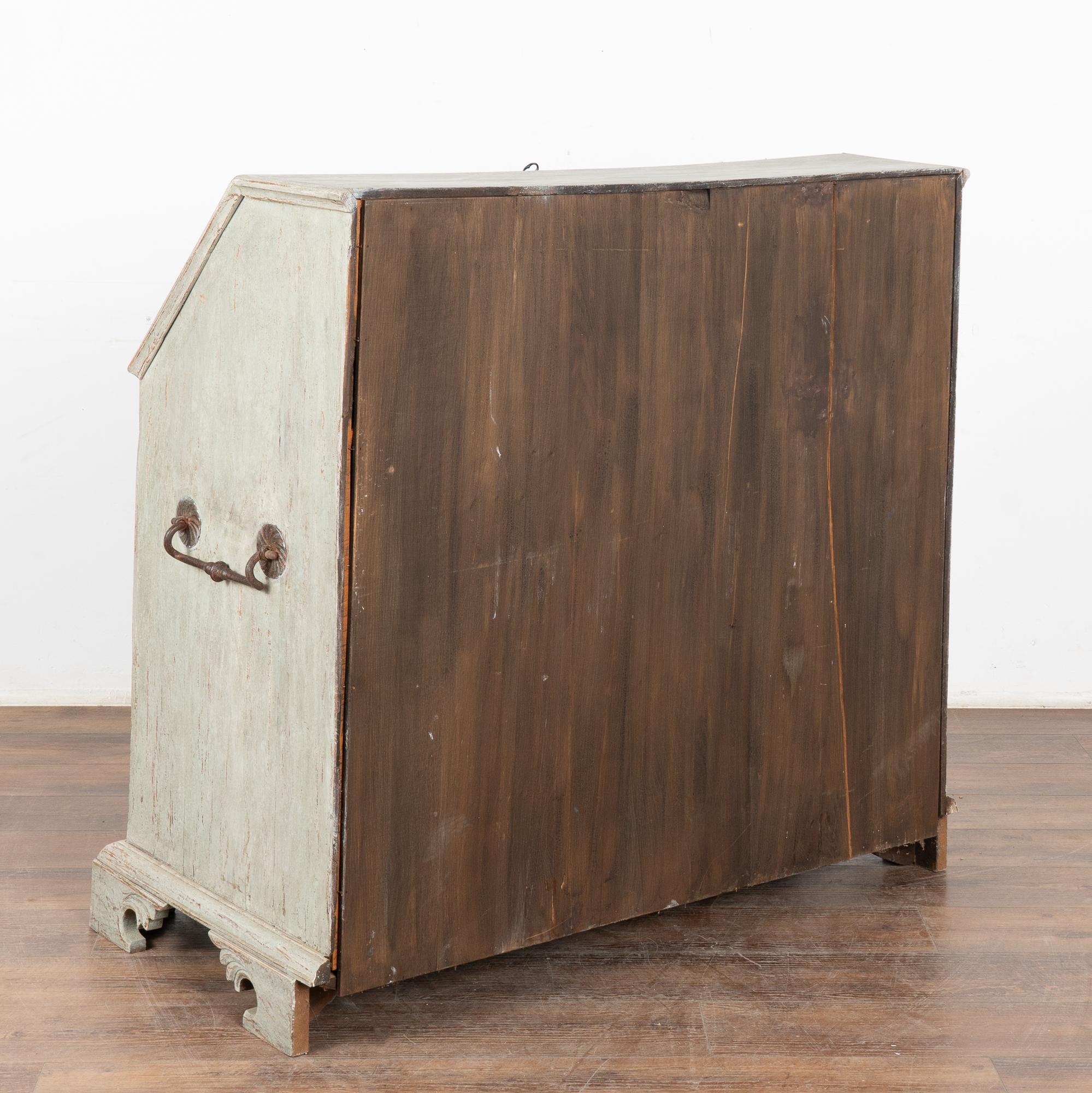 Green Painted Oak Secretary Bureau from Sweden, circa 1760-1800 3