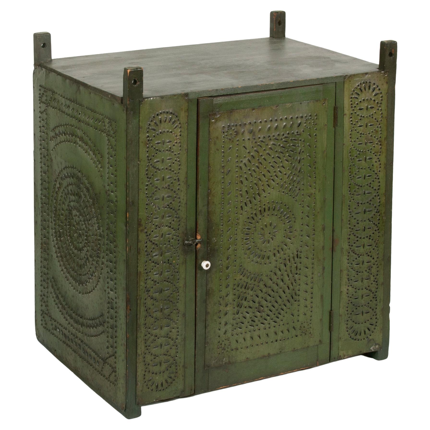 Green Painted Pennsylvania Hanging Pie Safe, ca 1850-1880 For Sale