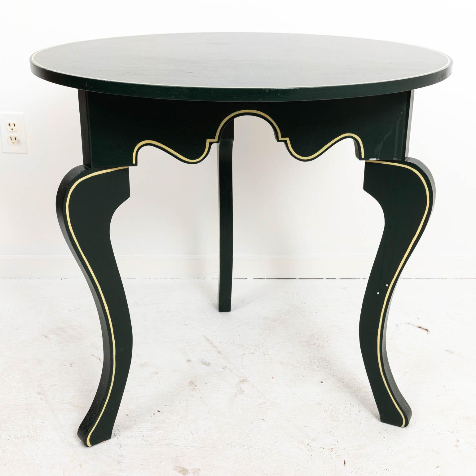 Round green painted table by Sudeley Castle Furniture made for the George Smith showrooms, circa 1980s. Made in England. Please note of wear consistent with aged uses, minor wear to paint.