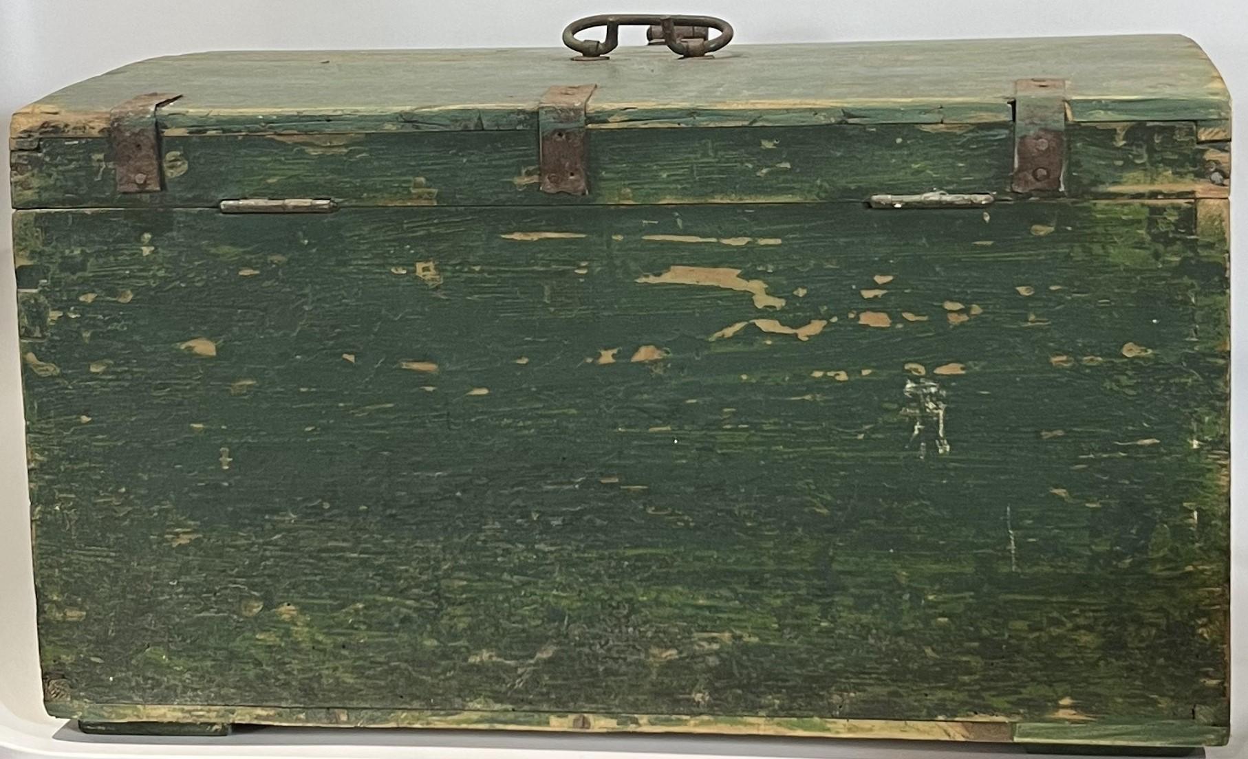 Green painted Southern Yellow Pine 19th century carriage strong box forged iron For Sale 2