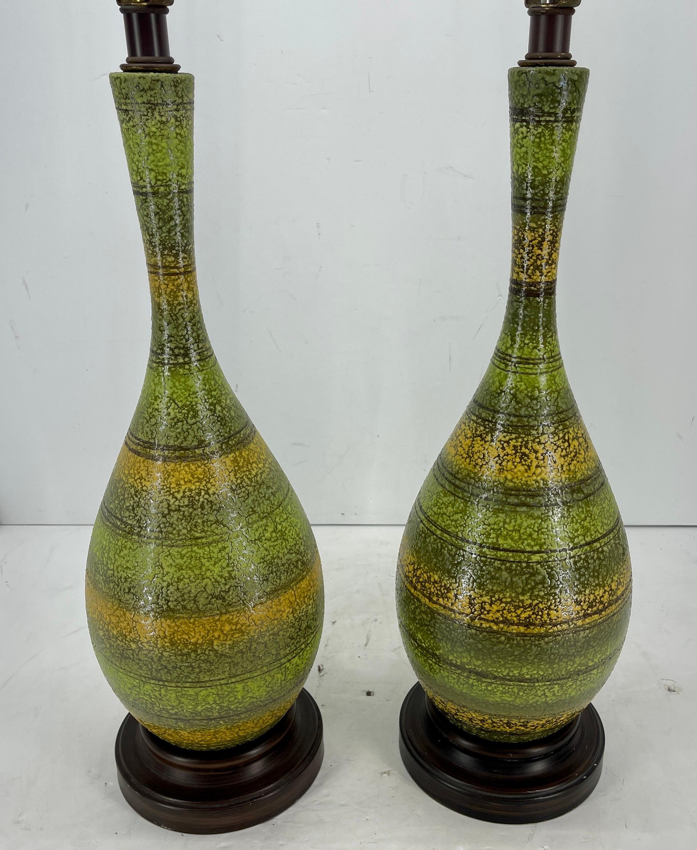 Mid-Century Modern Green Pair of Mid-Century Striped Ceramic Lamps, circa 1960's For Sale