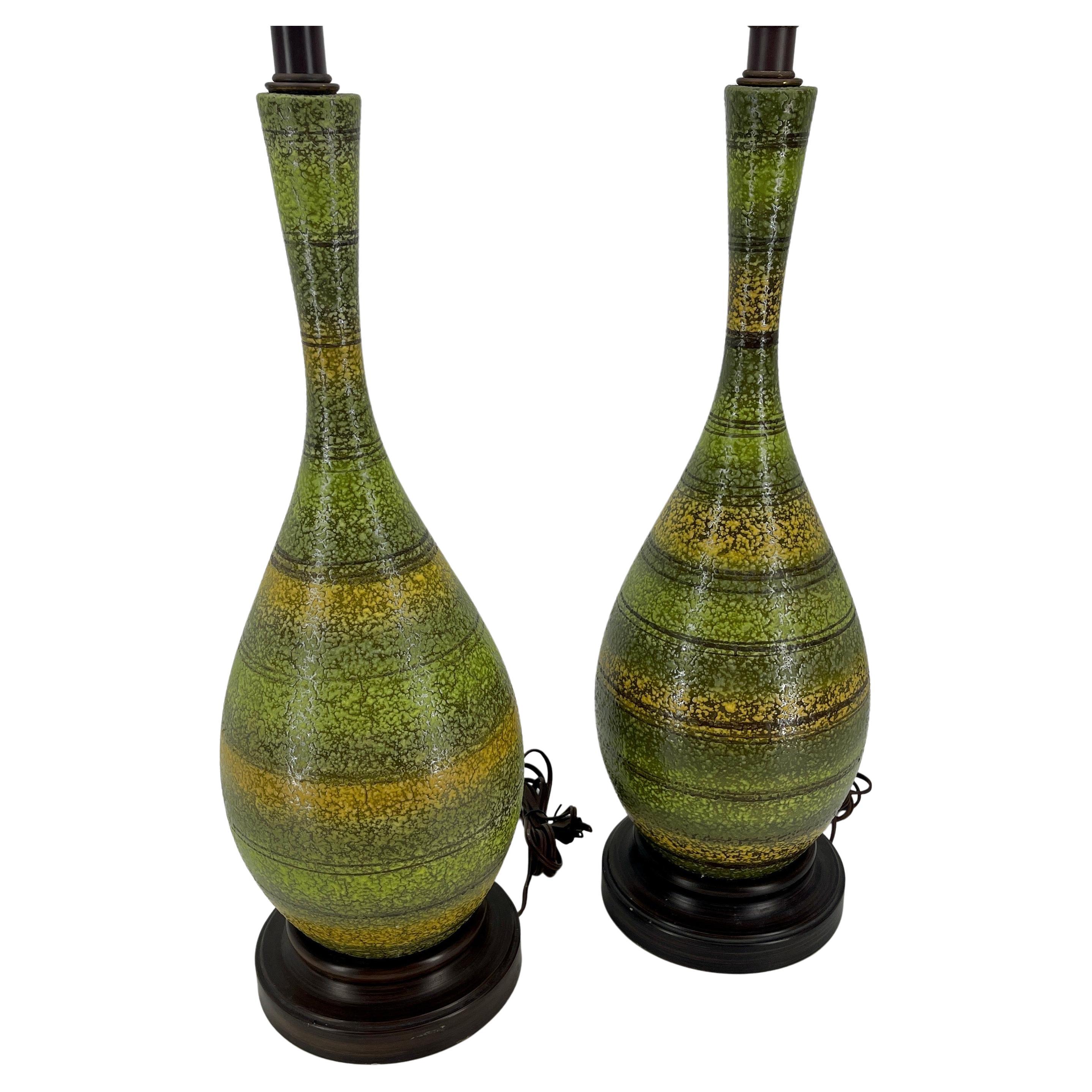 Green Pair of Mid-Century Striped Ceramic Lamps, circa 1960's In Good Condition For Sale In Haddonfield, NJ