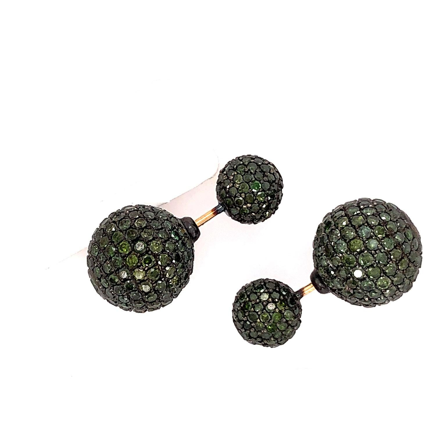 Mixed Cut Green Pave Diamond Tunnel Earring Made in 14k Gold For Sale