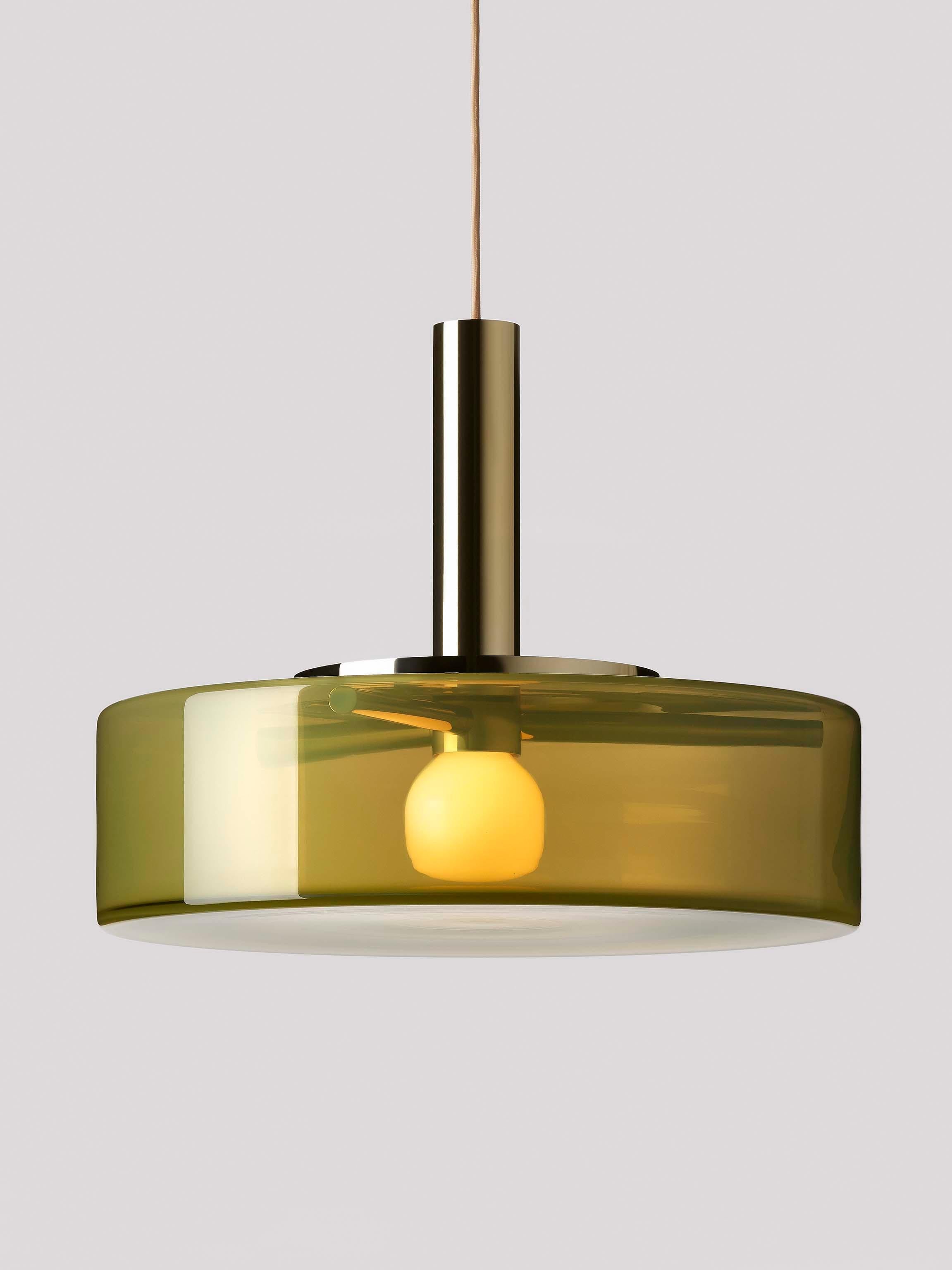 Moderne Lampe à suspension verte de Dechem Studio en vente