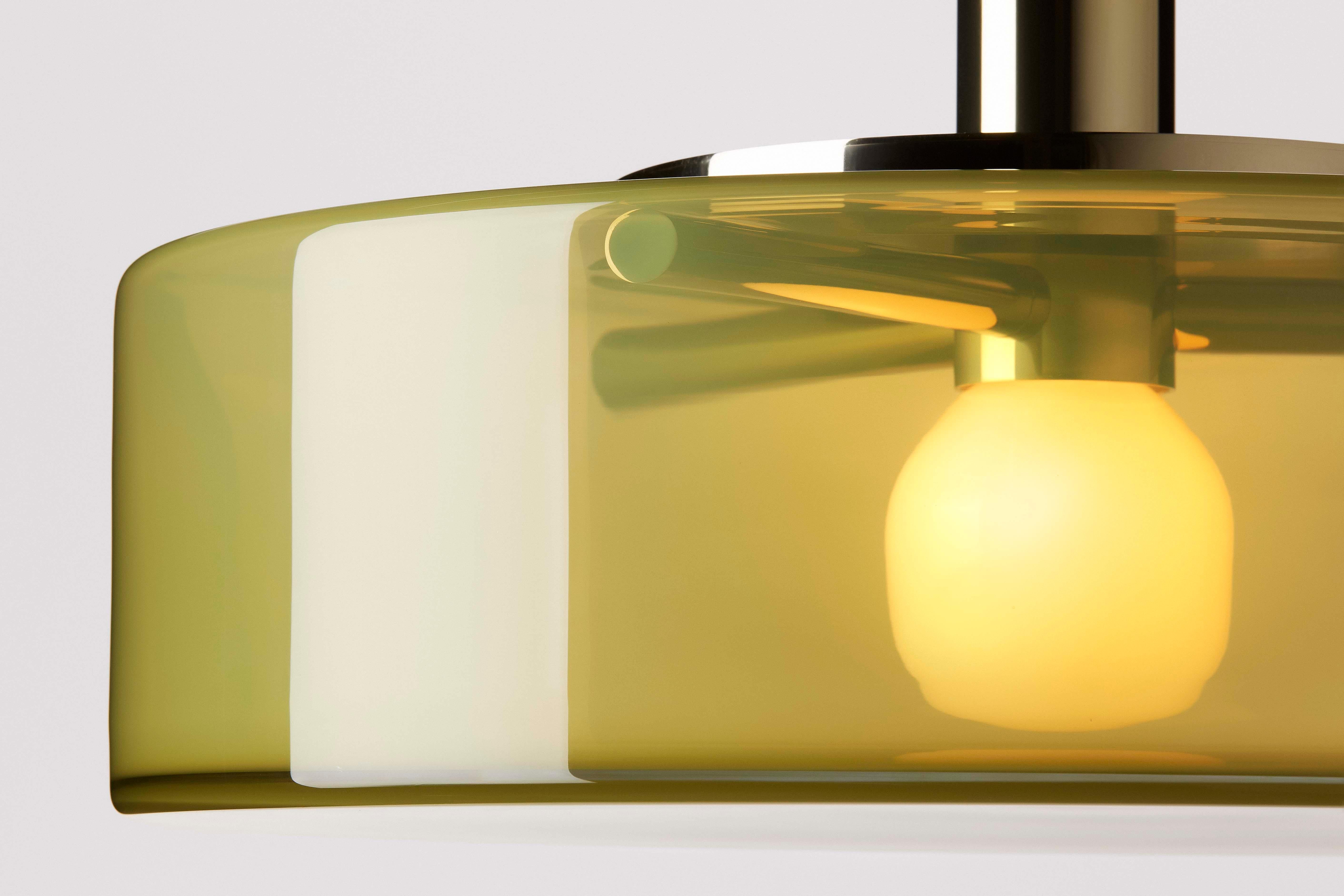 Tchèque Lampe à suspension verte de Dechem Studio en vente