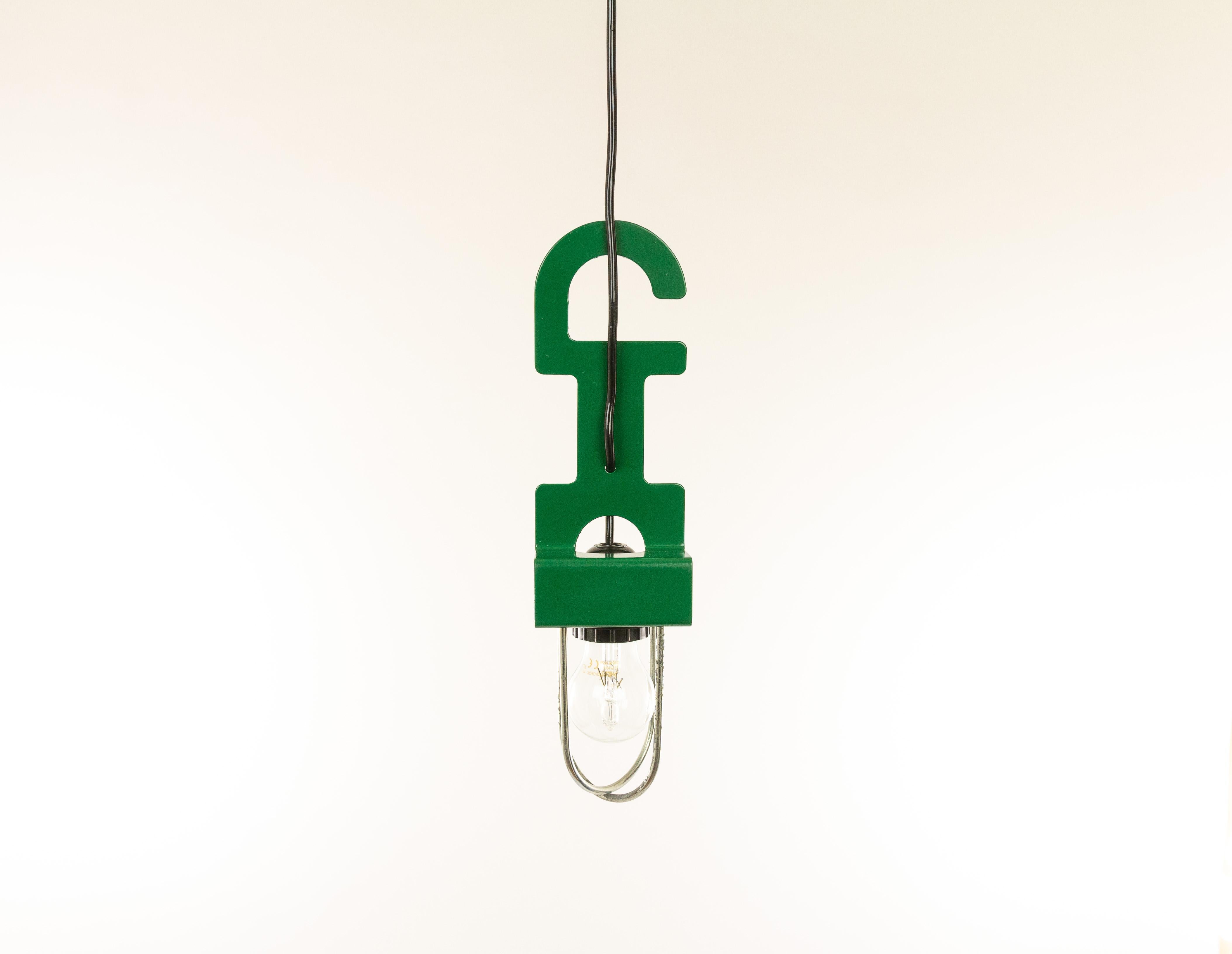 italien Lampe à suspension ou lampe de bureau verte de Reggiani, années 1970 en vente