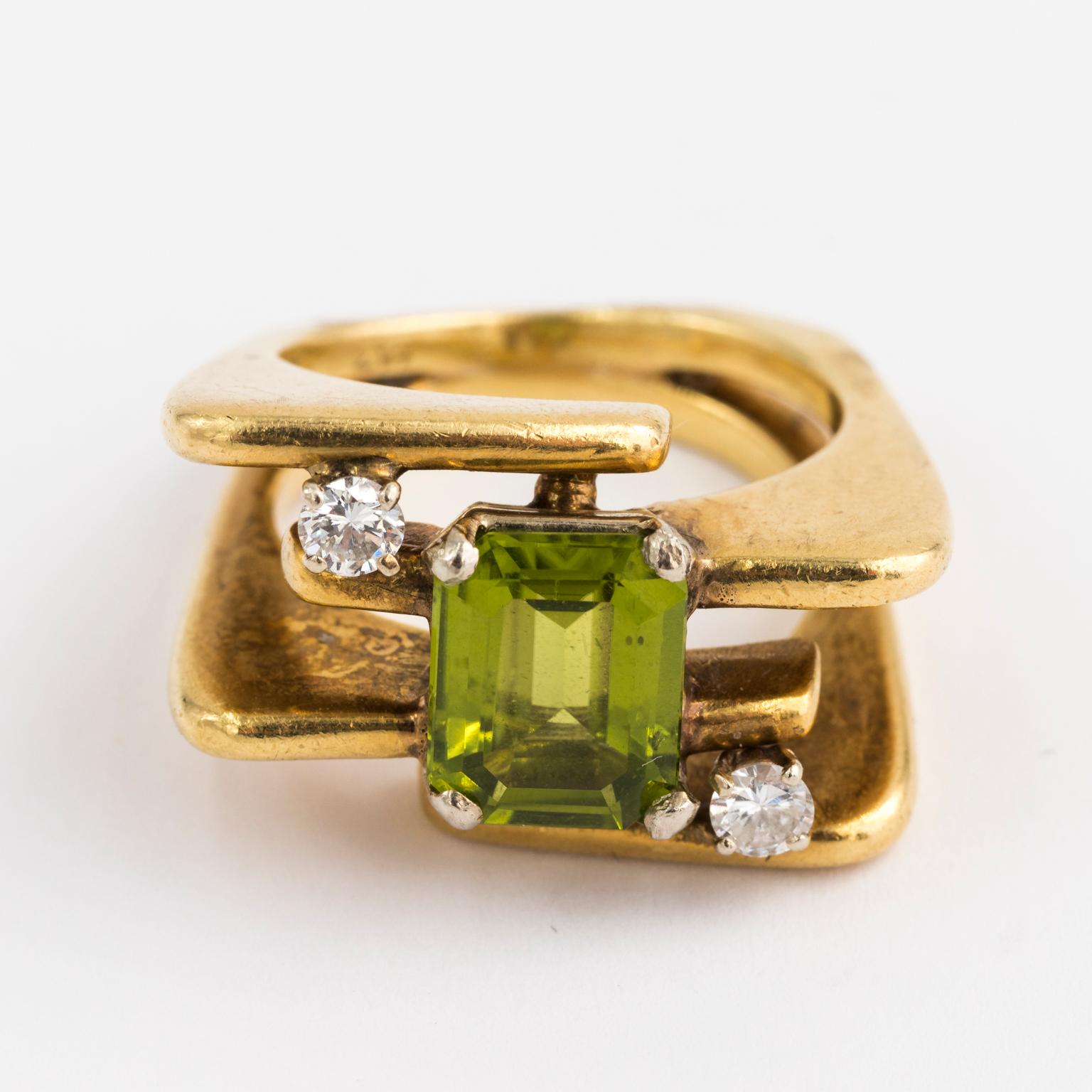 Green Peridot and Diamond Ring 3