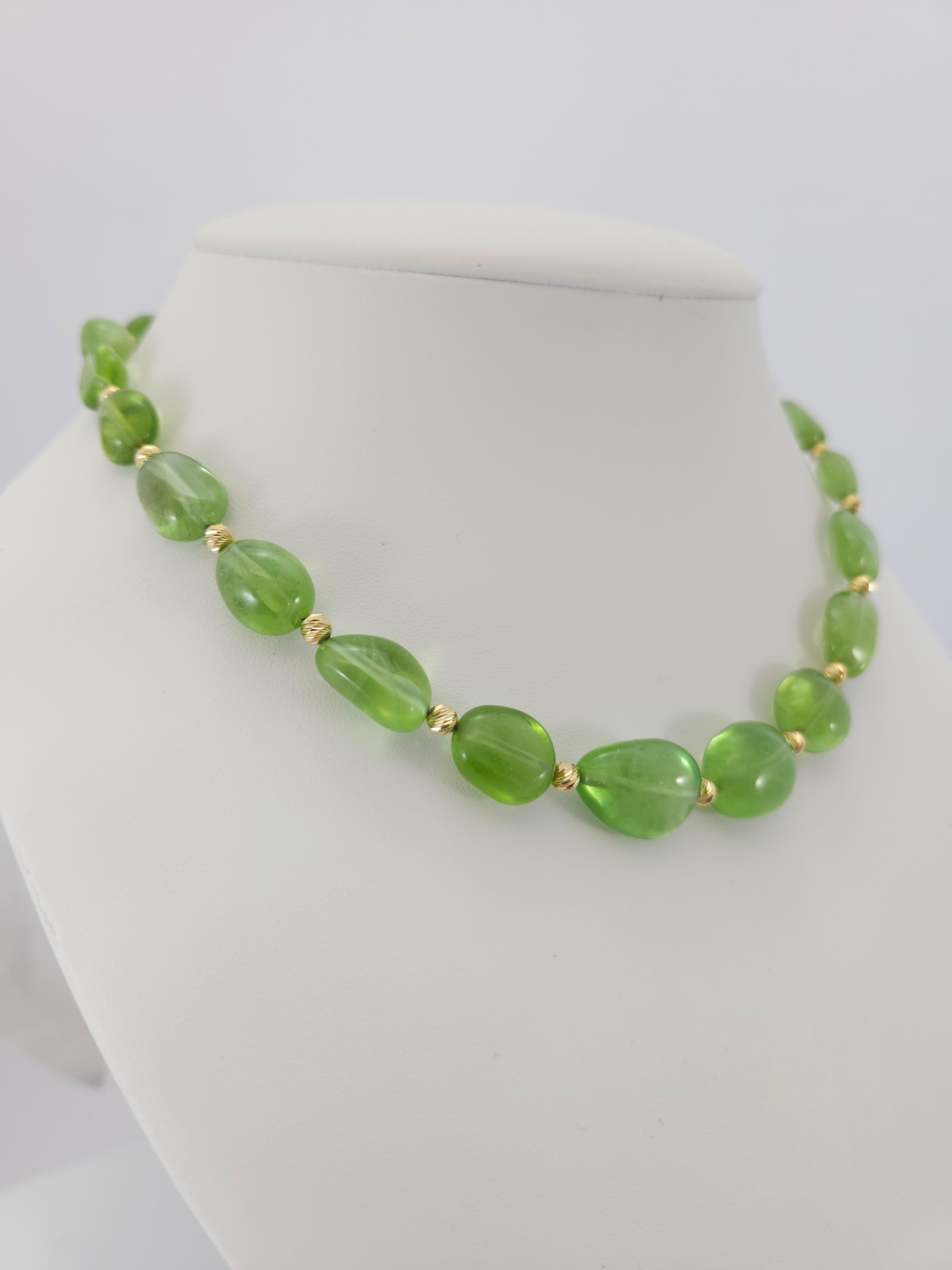 Arts and Crafts Green Peridot Baroque Beaded Necklace with 18 Carat Yellow Gold For Sale