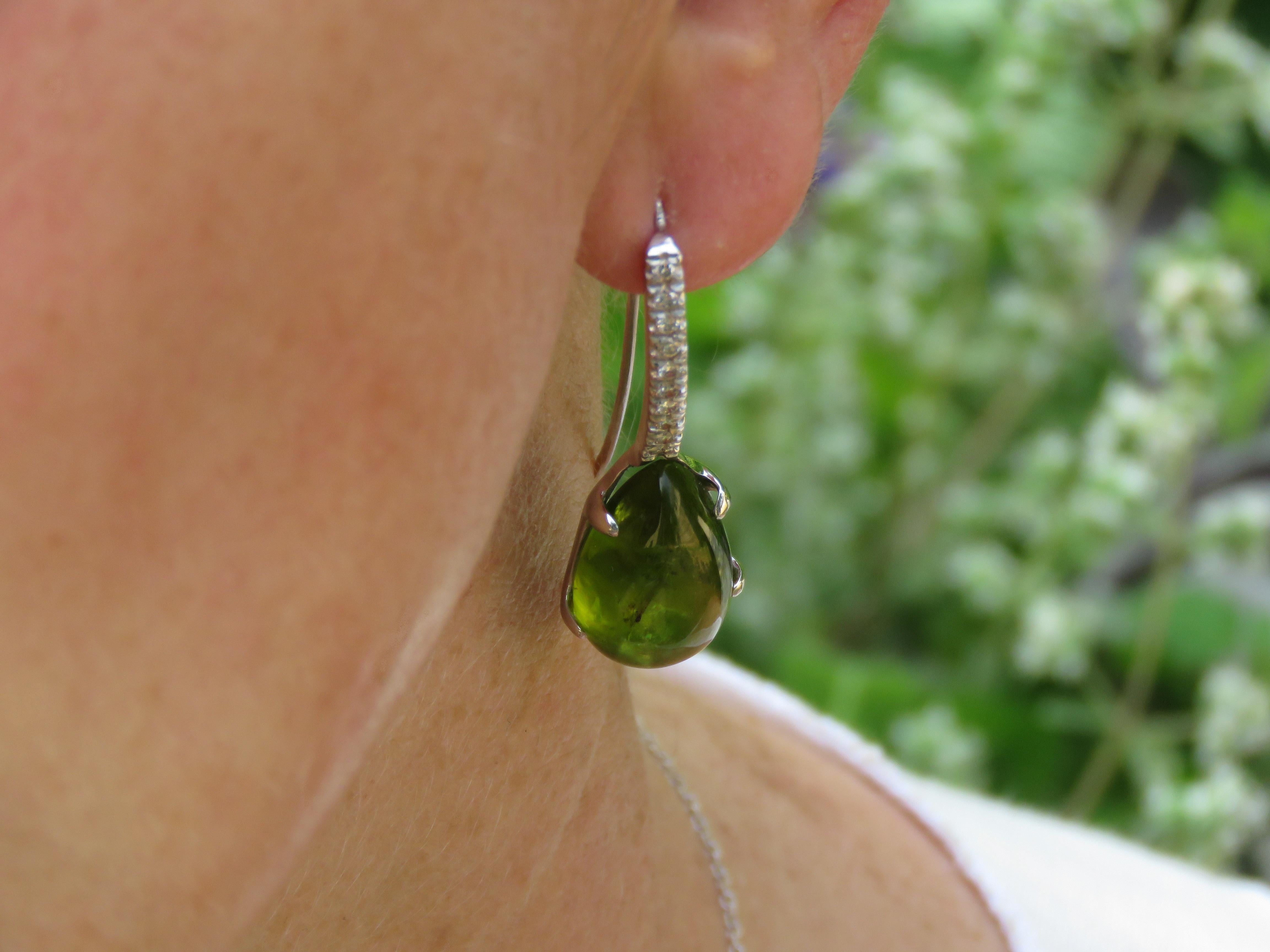Cabochon Green Peridot Diamonds White Gold Dangle Earrings Handcrafted in Italy For Sale