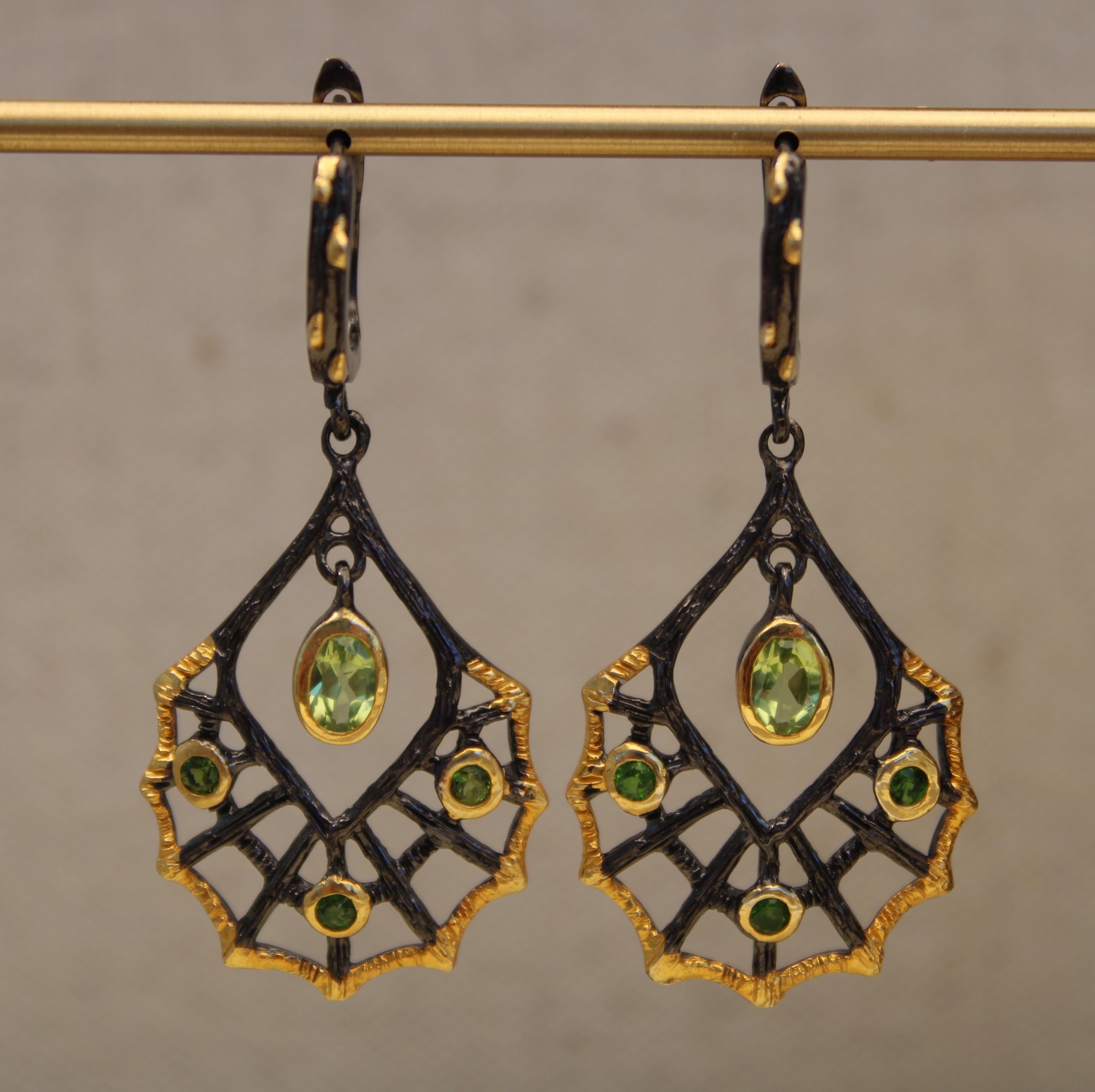 Modern Green Peridot Gold & Black Rhodium Web Earrings For Sale