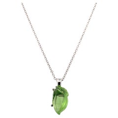 Collar con colgante en forma de limón de peridoto verde Oro blanco de 18 quilates