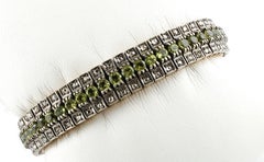 Bracelet semi-transparent en or rose et argent avec péridot vert et diamants taille rose