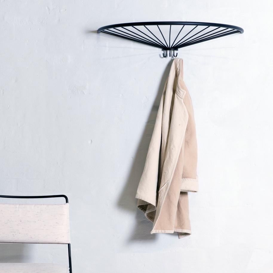 Scaffale per cappelli Greene & Greene di OK Design In condizioni Nuovo in vendita a Geneve, CH
