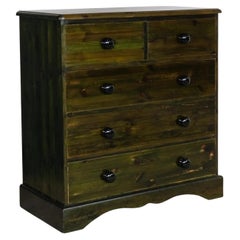 Cómoda de pino verde