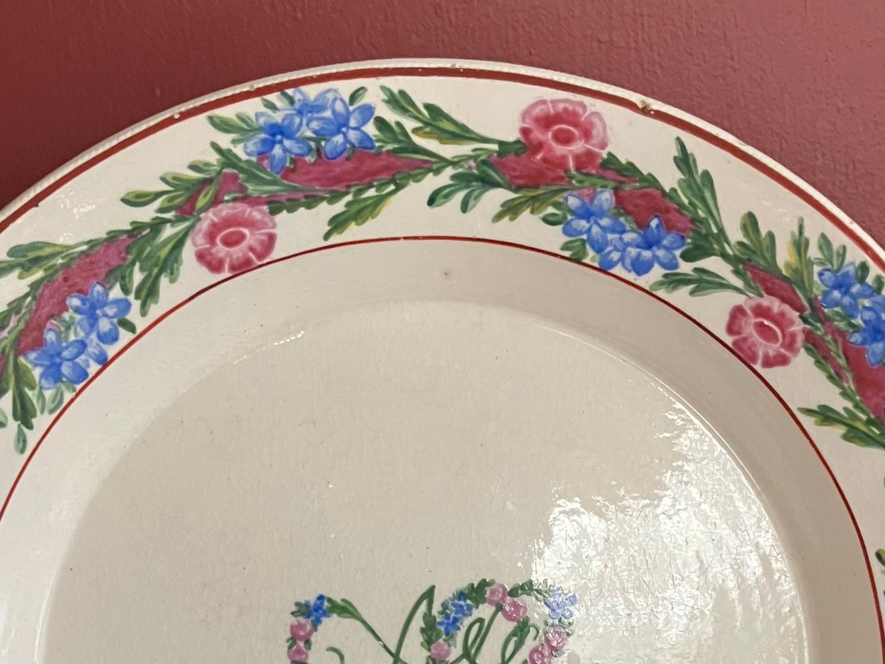 Ceramiche Wedgwood Piatto a fascia floreale verde, rosa e blu in vendita