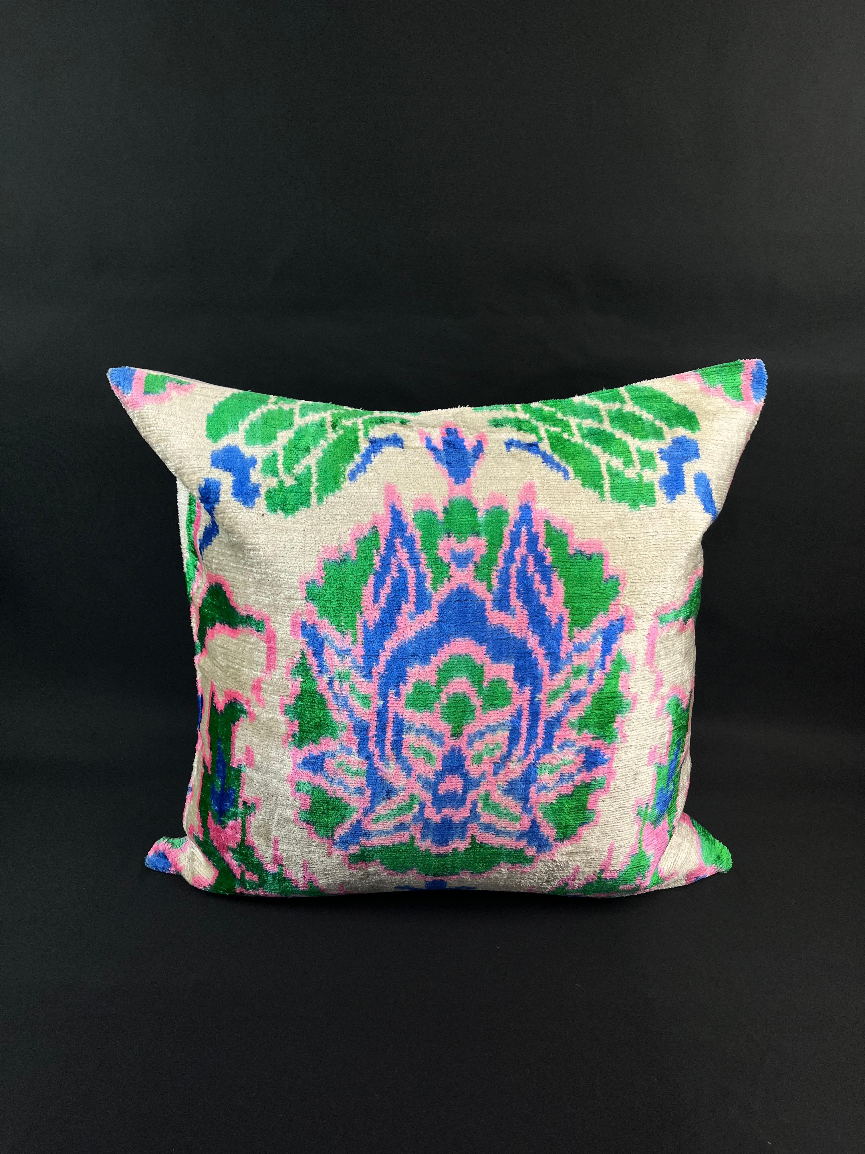 Green, Pink, and Blue Velvet Silk Ikat Pillow Cover In New Condition In Houston, TX
