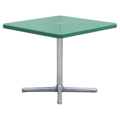 Table pliante Plana verte de Giancarlo Piretti pour Anonima Castelli, 1970