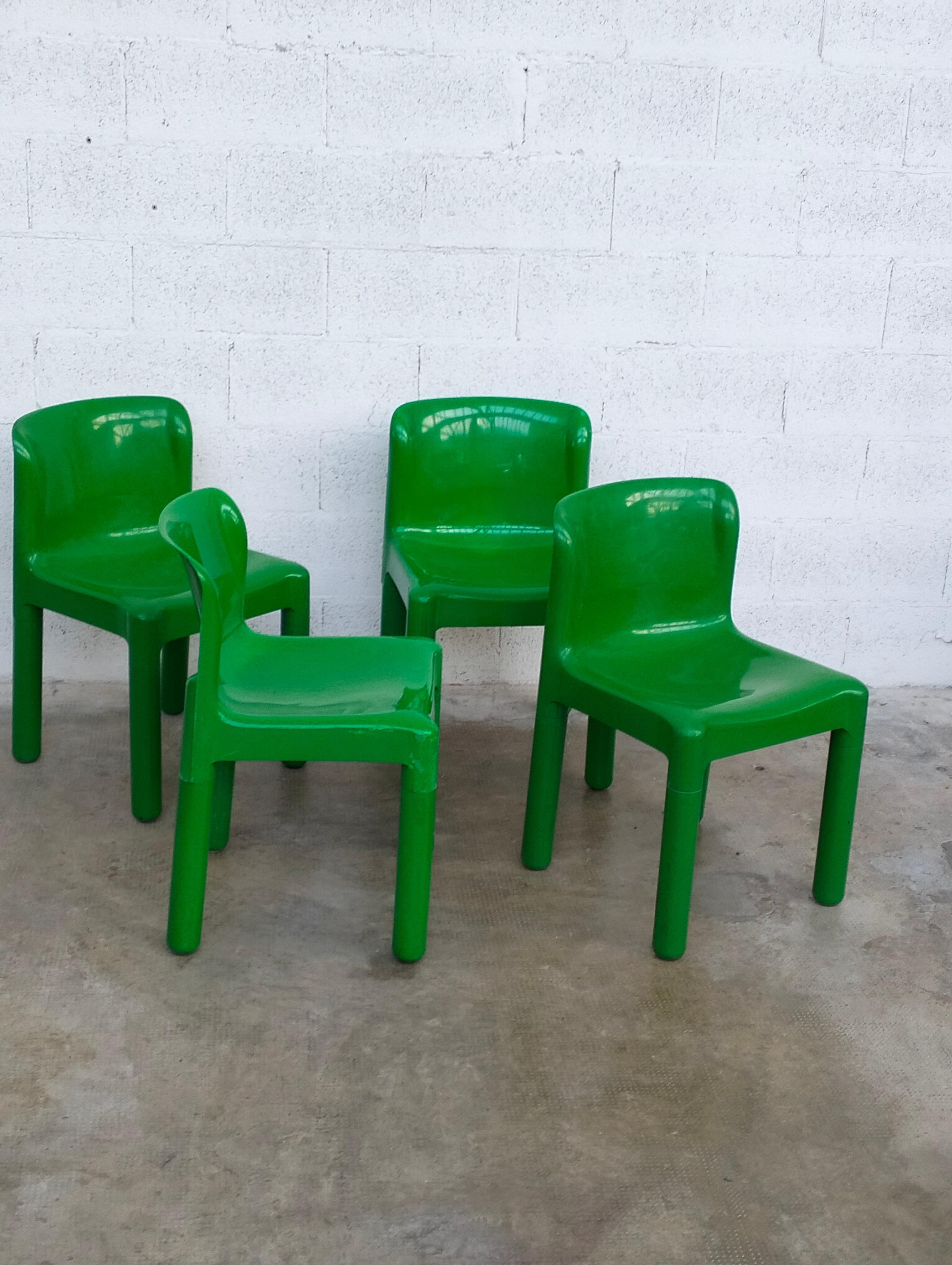 Green Plastic Chairs 4875 by Carlo Bartoli for Kartell 1970s, Set of 4 2