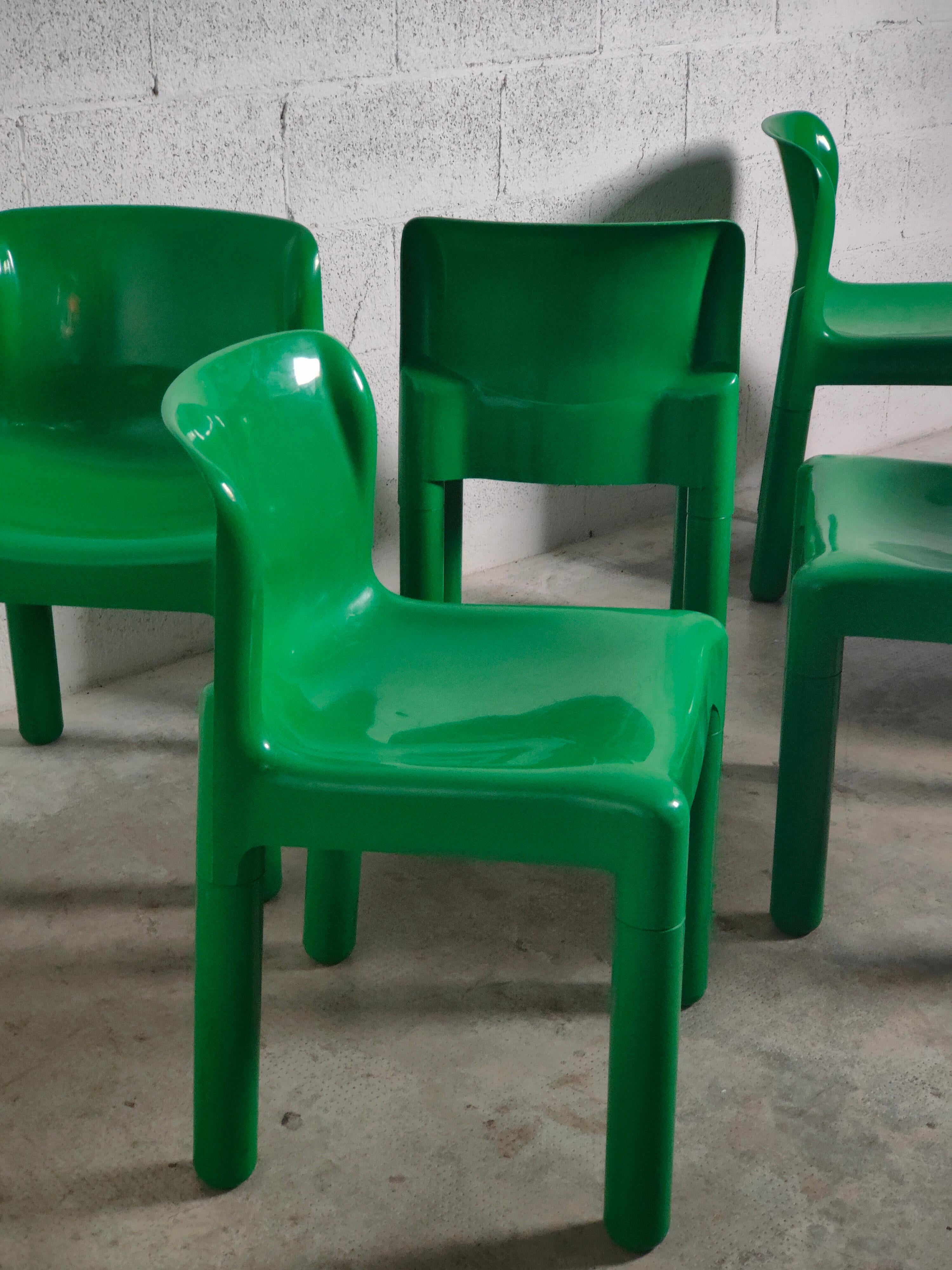 Sillas de plástico verdes 4875 de Carlo Bartoli para Kartell años 70