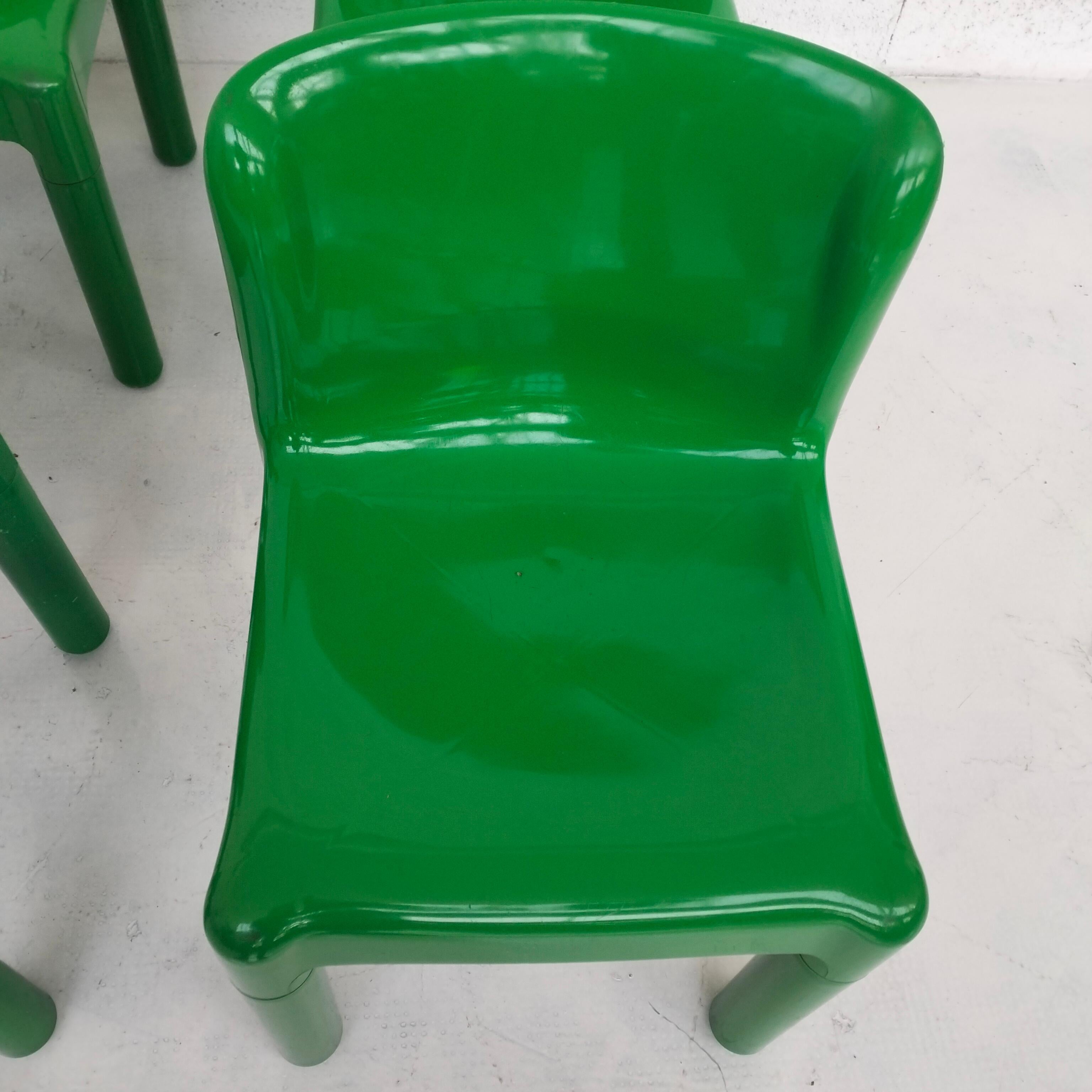 Late 20th Century Green Plastic Chairs 4875 by Carlo Bartoli for Kartell 1970s, Set of 6