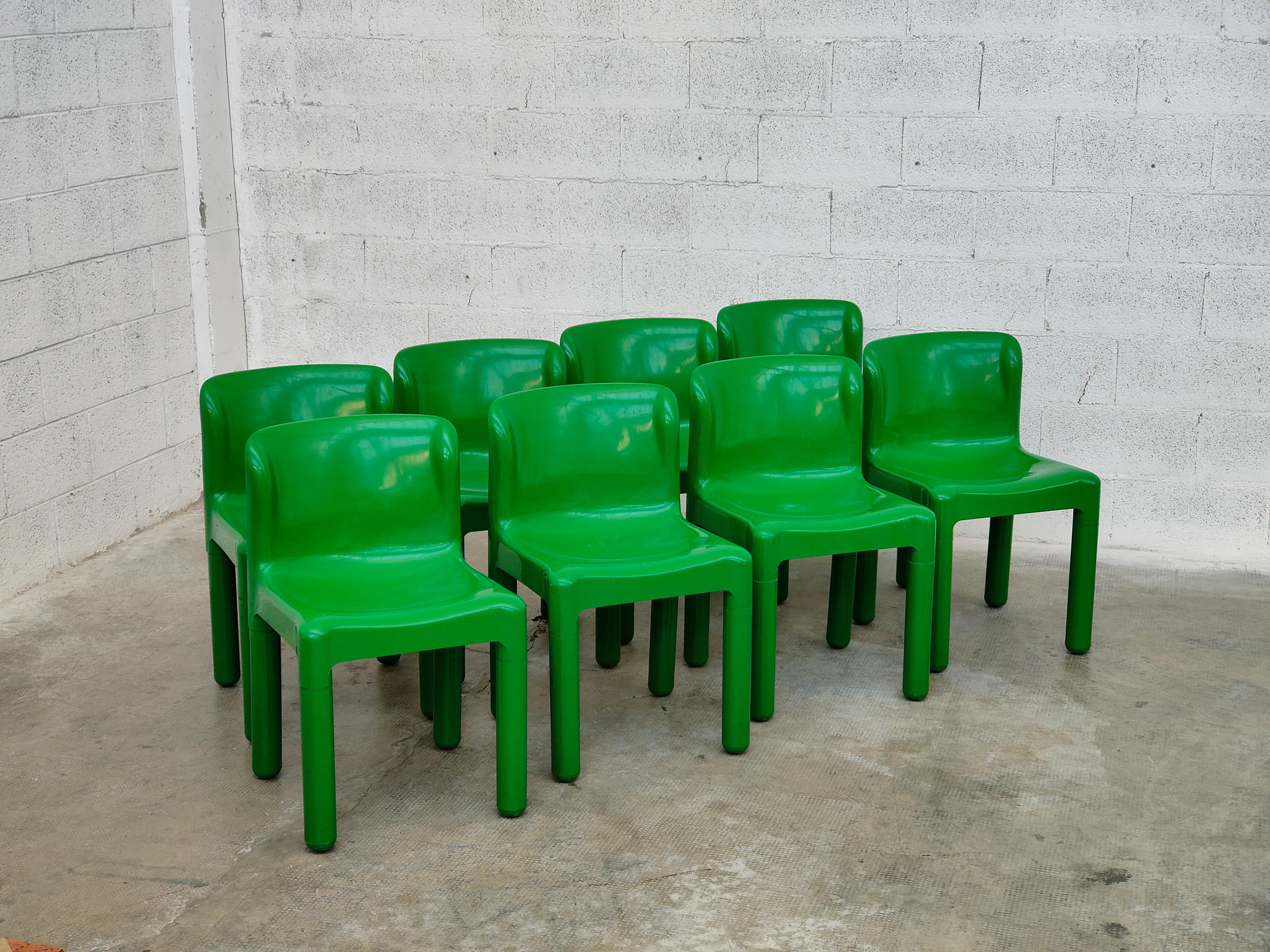 Late 20th Century Green Plastic Chairs 4875 by Carlo Bartoli for Kartell 1970s, Set of 8