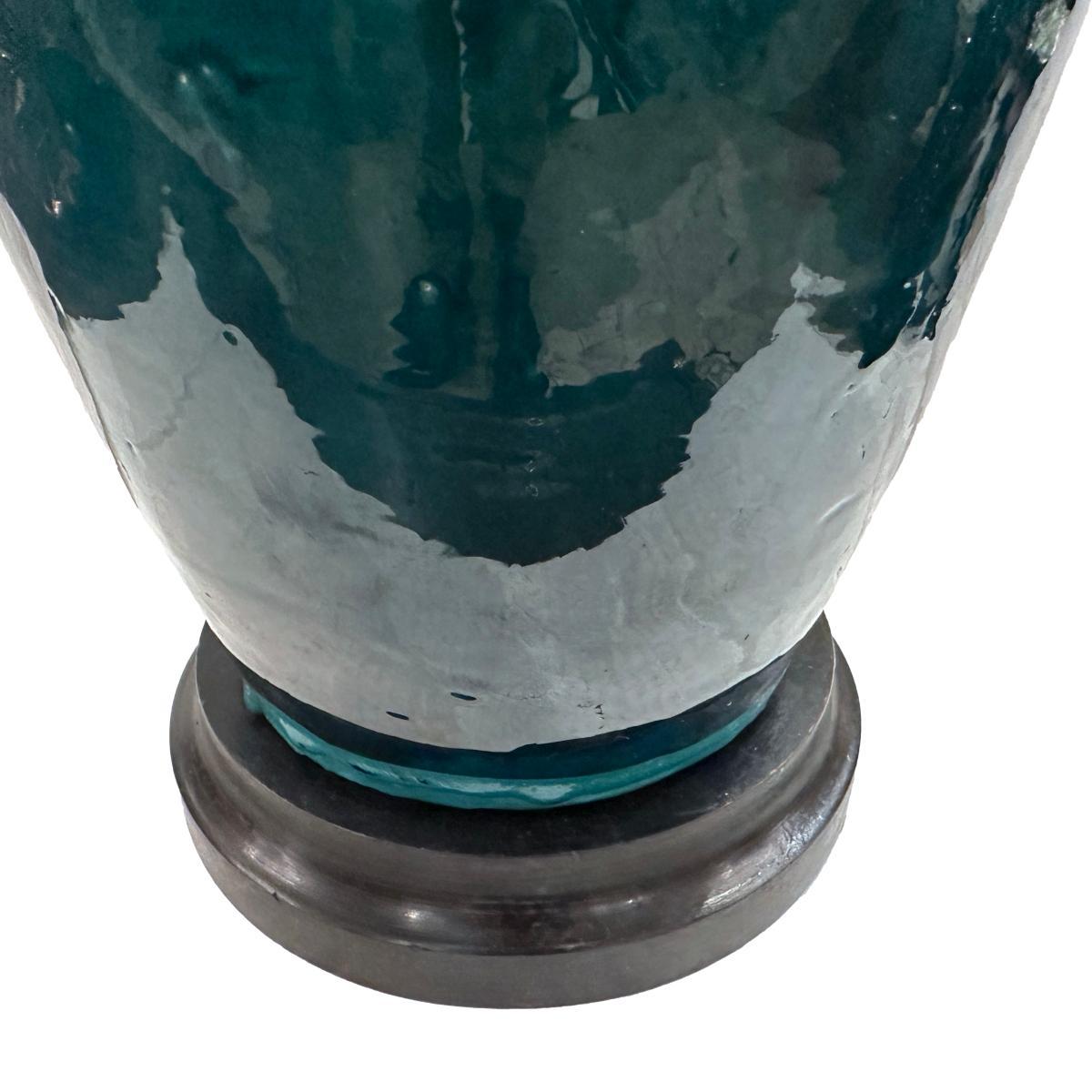Lampe de table en porcelaine verte Bon état - En vente à New York, NY